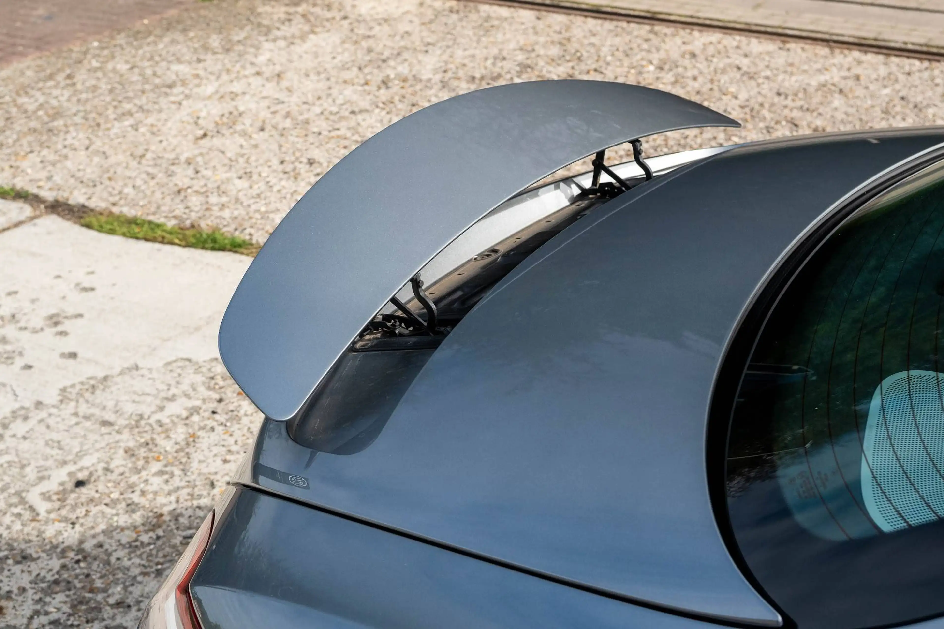 Mercedes-Benz SLS SLS AMG | Rare 756U MANUFAKTUR Himalaya Grey Metallic — photo 4