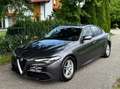 Alfa Romeo Giulia Super 2,2 JTDM Aut.*1.Besitz*Navi*Leder*R-Kamera* Сірий - thumbnail 1