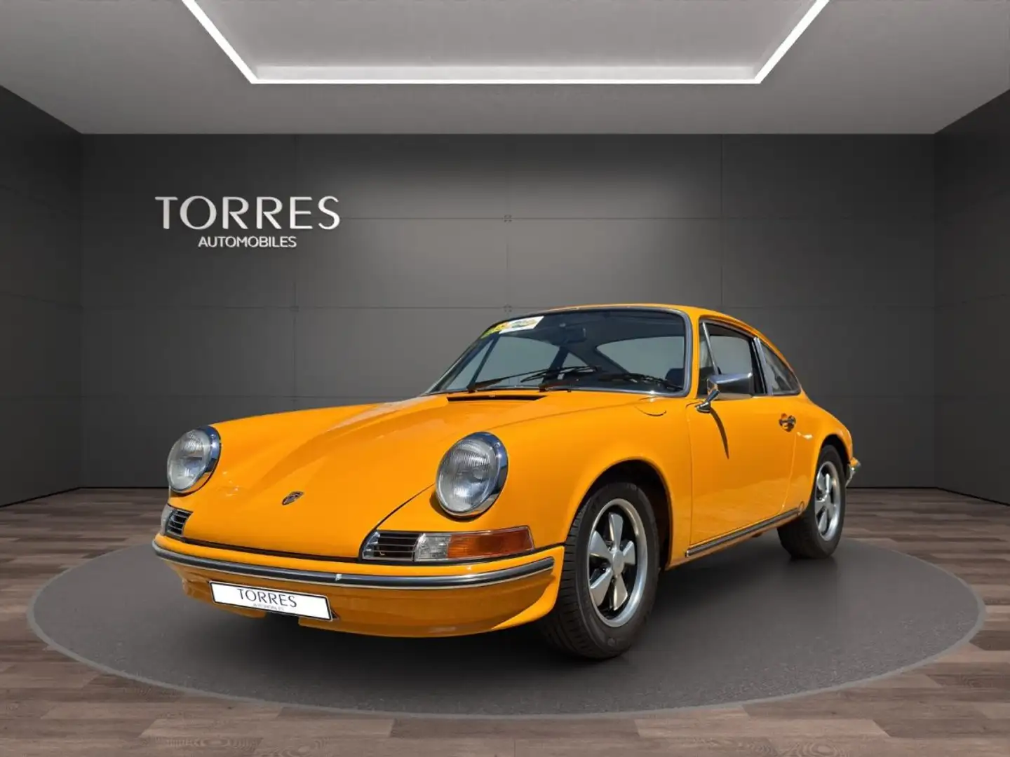 Porsche 911 2,4 T Jaune - 2