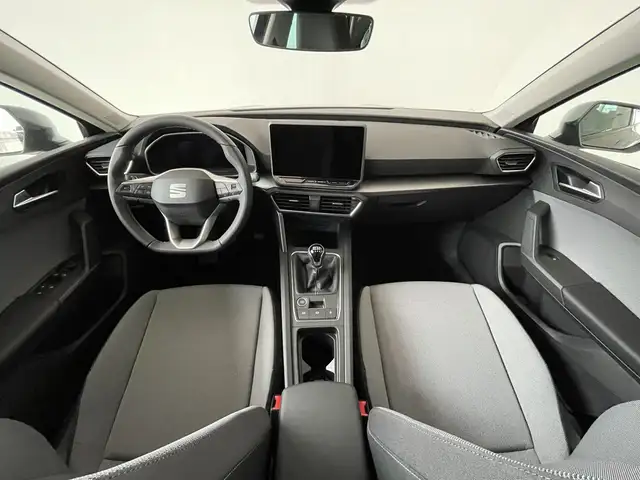 Seat Leon Leon view 4