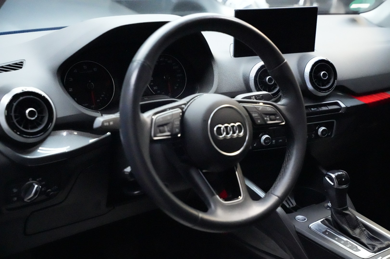 Audi Q2 35 TFSI S line S-LINE*CARPLAY*MATRIX*AHK*KAM — photo 9