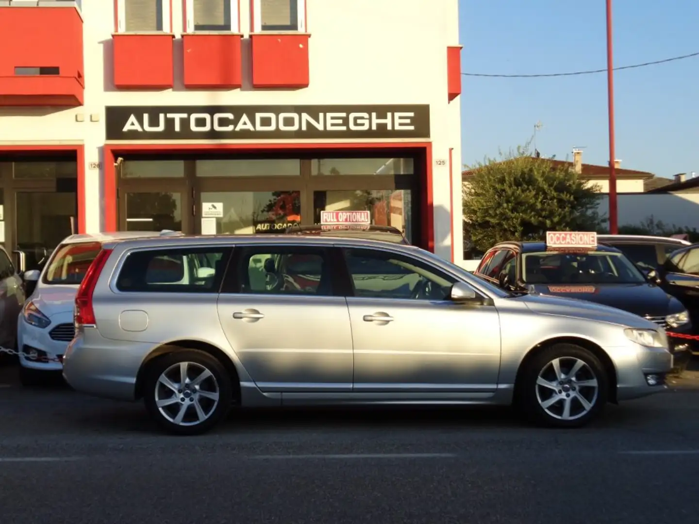 Volvo V70 2.0 D4 PREZZO VALIDO FINO 10.01,km certific. VOLVO Argento - 1