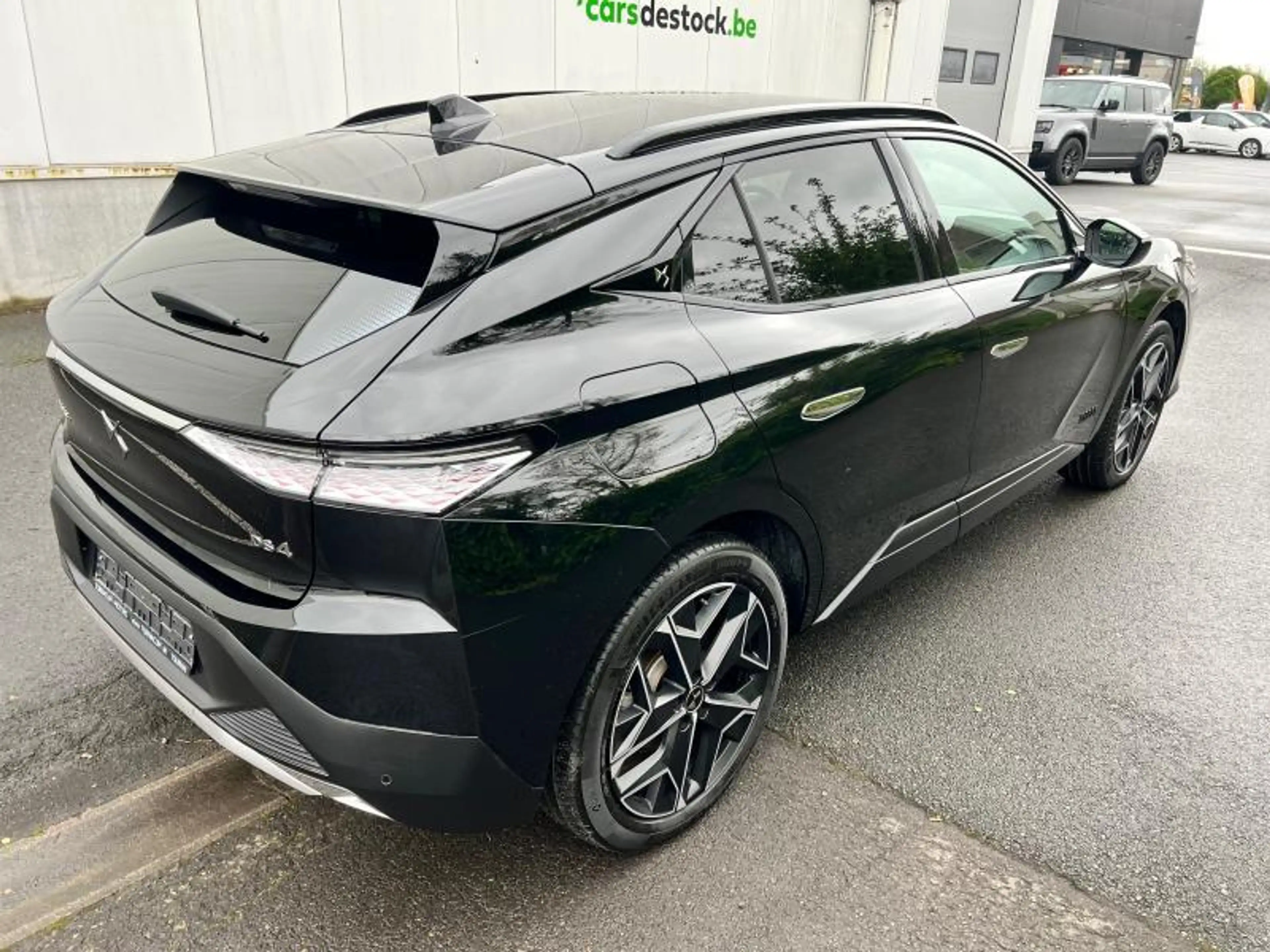 DS Automobiles DS 4 CROSS RIVOLI E-TENSE 225 — photo 5