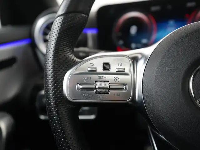 Mercedes-Benz CLA view 8