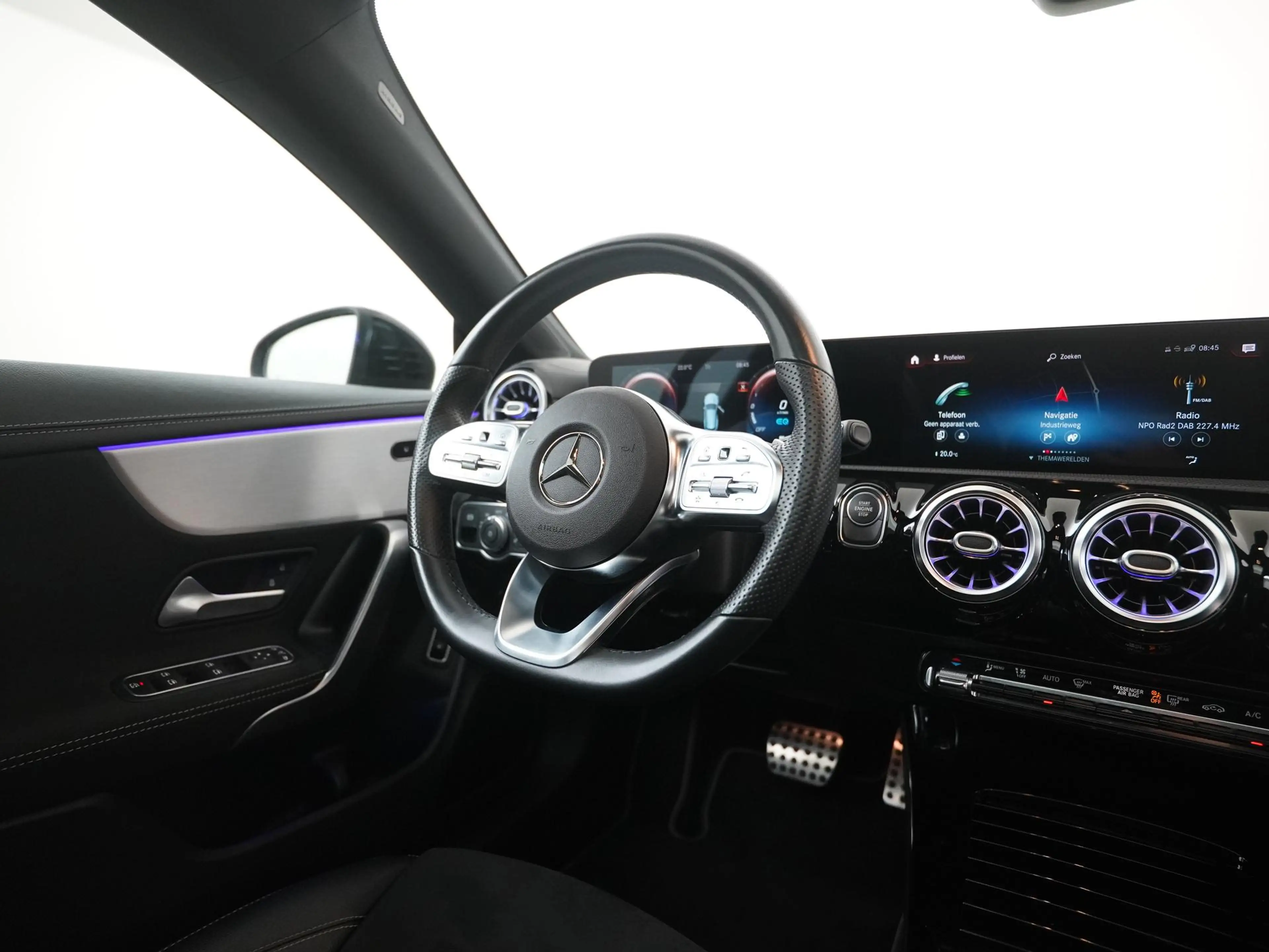 Mercedes-Benz CLA 250 250e AMG Night | Panoramadak | Multibeam LED | Wid — photo 6