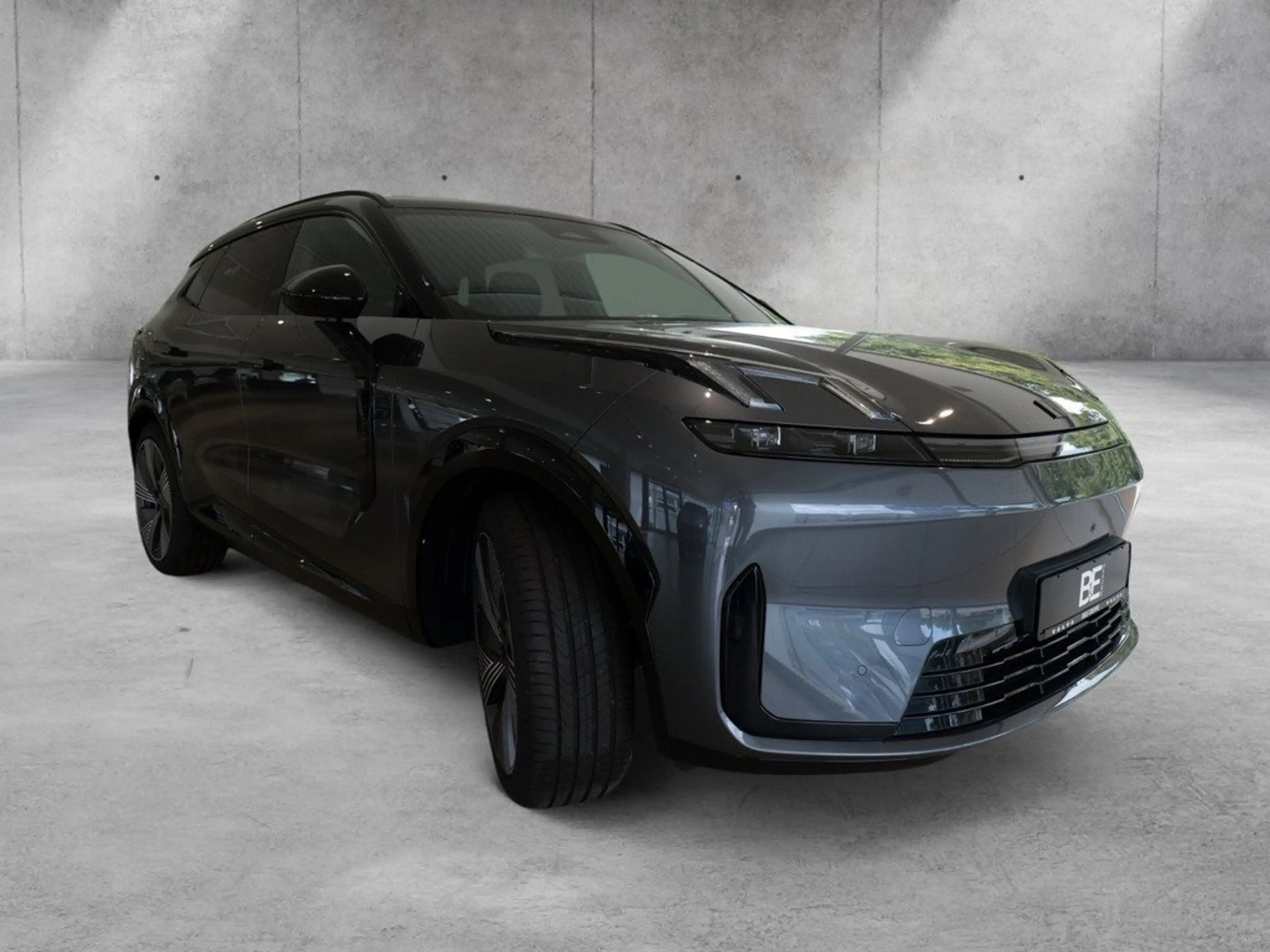 Lynk & Co 08 1.5 T PHEV 257 kW More AKTIVSITZE LED PANO — photo 3