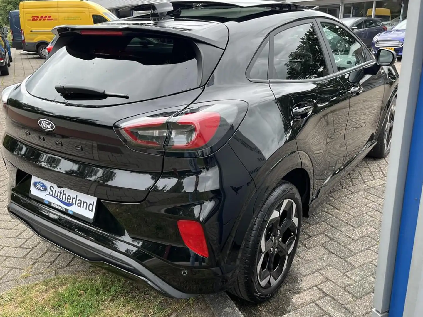 Ford Puma 1.0 EcoBoost Hybrid ST-Line X 155pk Automaat | Pan Zwart - 2