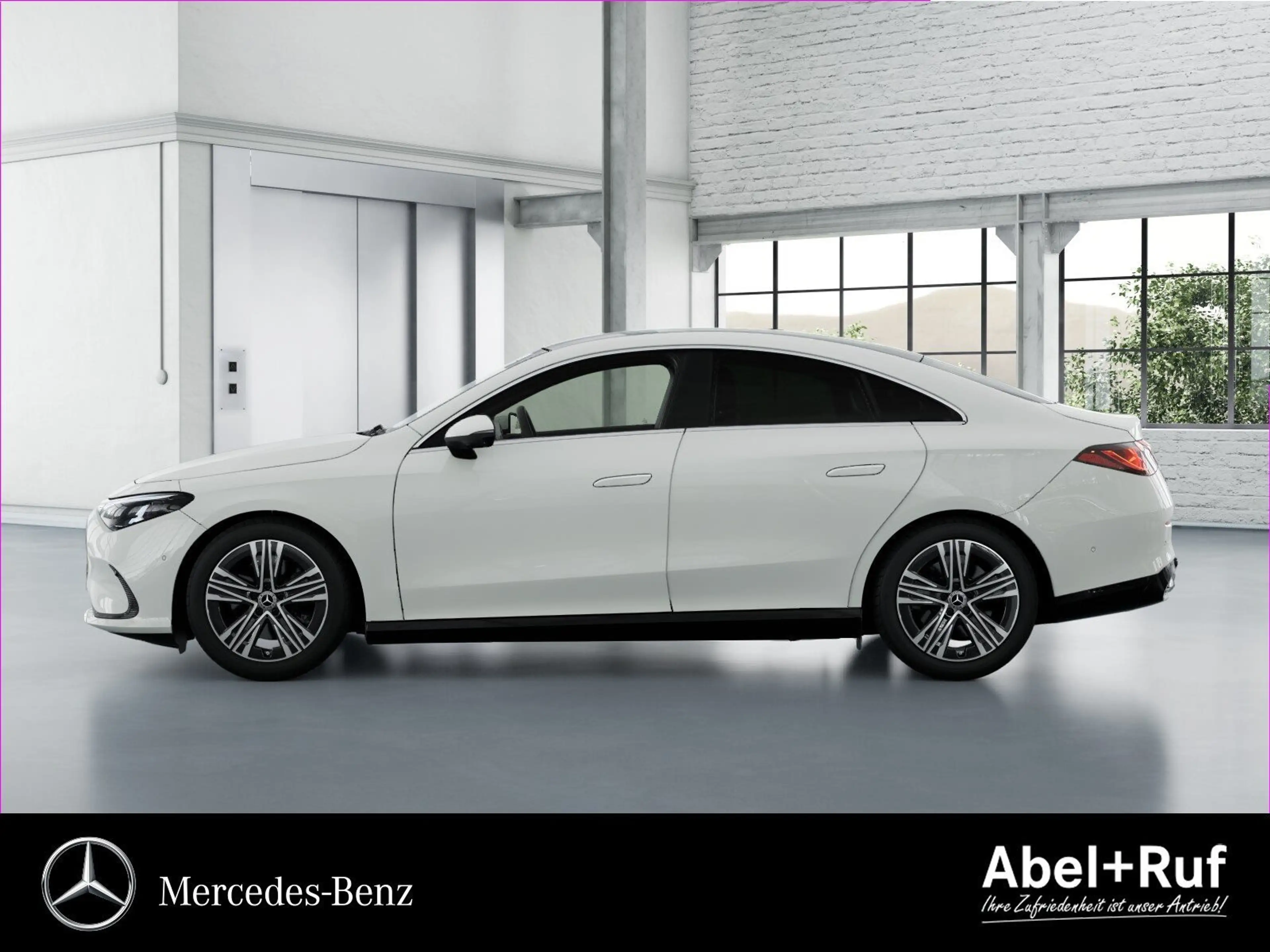Mercedes-Benz CLA 250 + EQ PROG+MULTI+Ambi+Pano+Kamera+HuD+AHK — photo 3