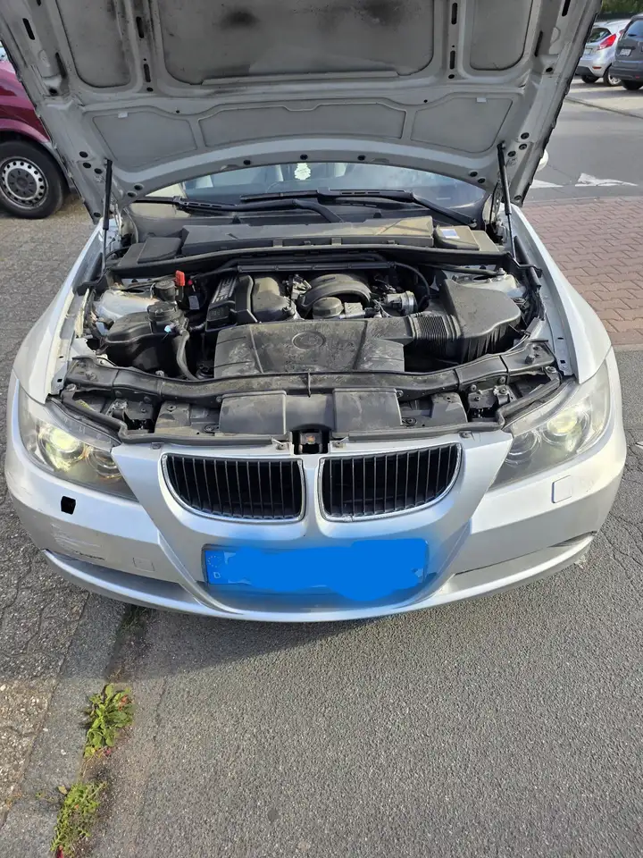 BMW 318i, foto 3