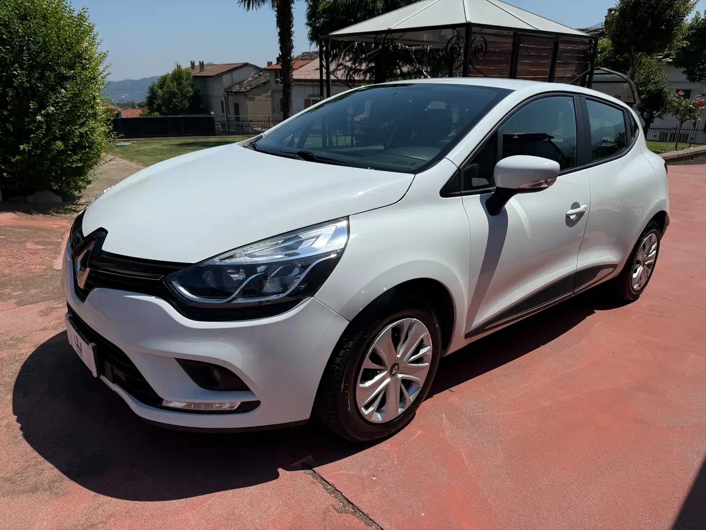 Renault Clio 0.9 tce energy Business Gpl 90cv Bianco - 1