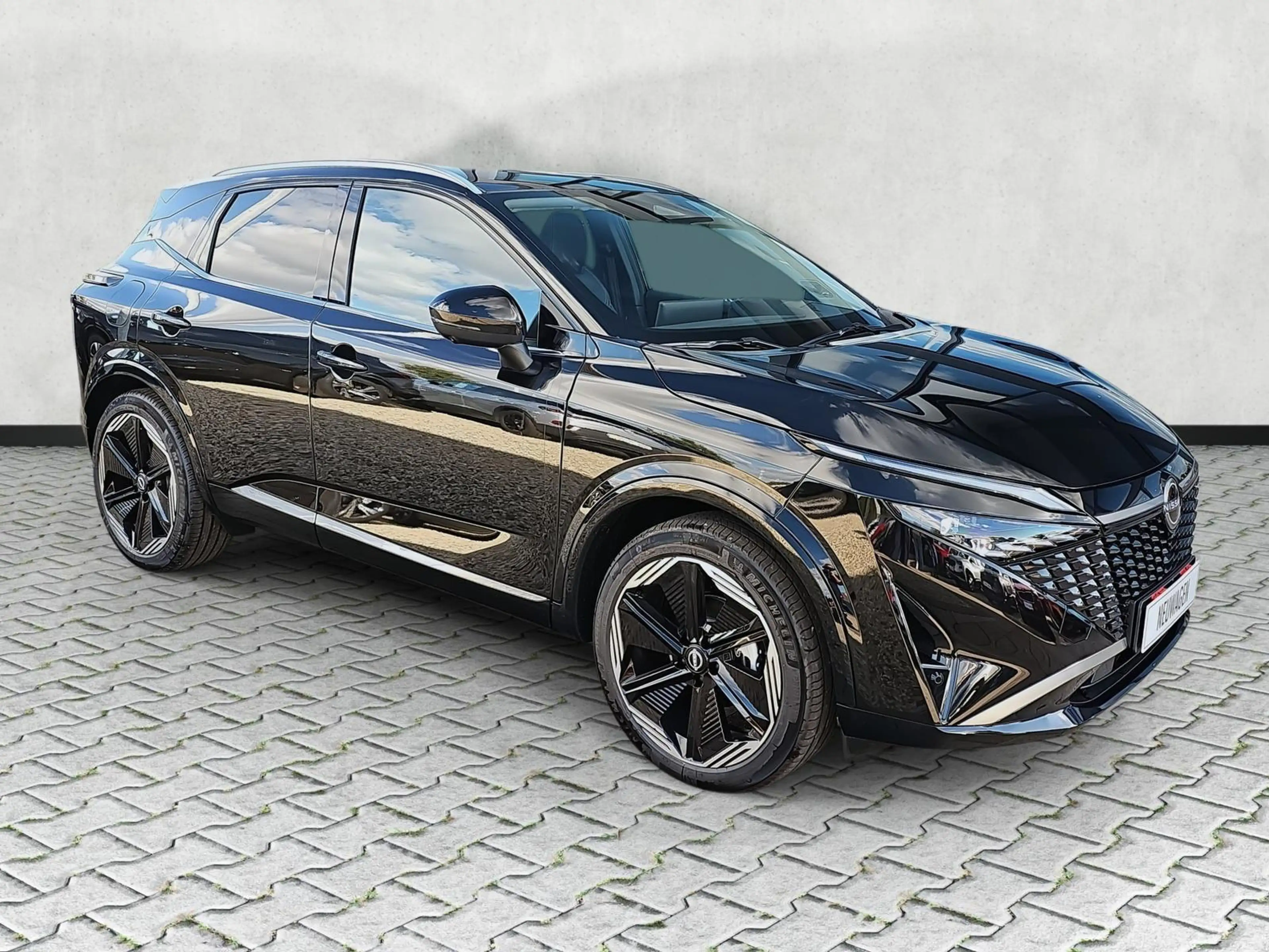 Nissan Qashqai Tekna+ 1.3 X-Tronic Premium 20Zoll Leder 116 kW...