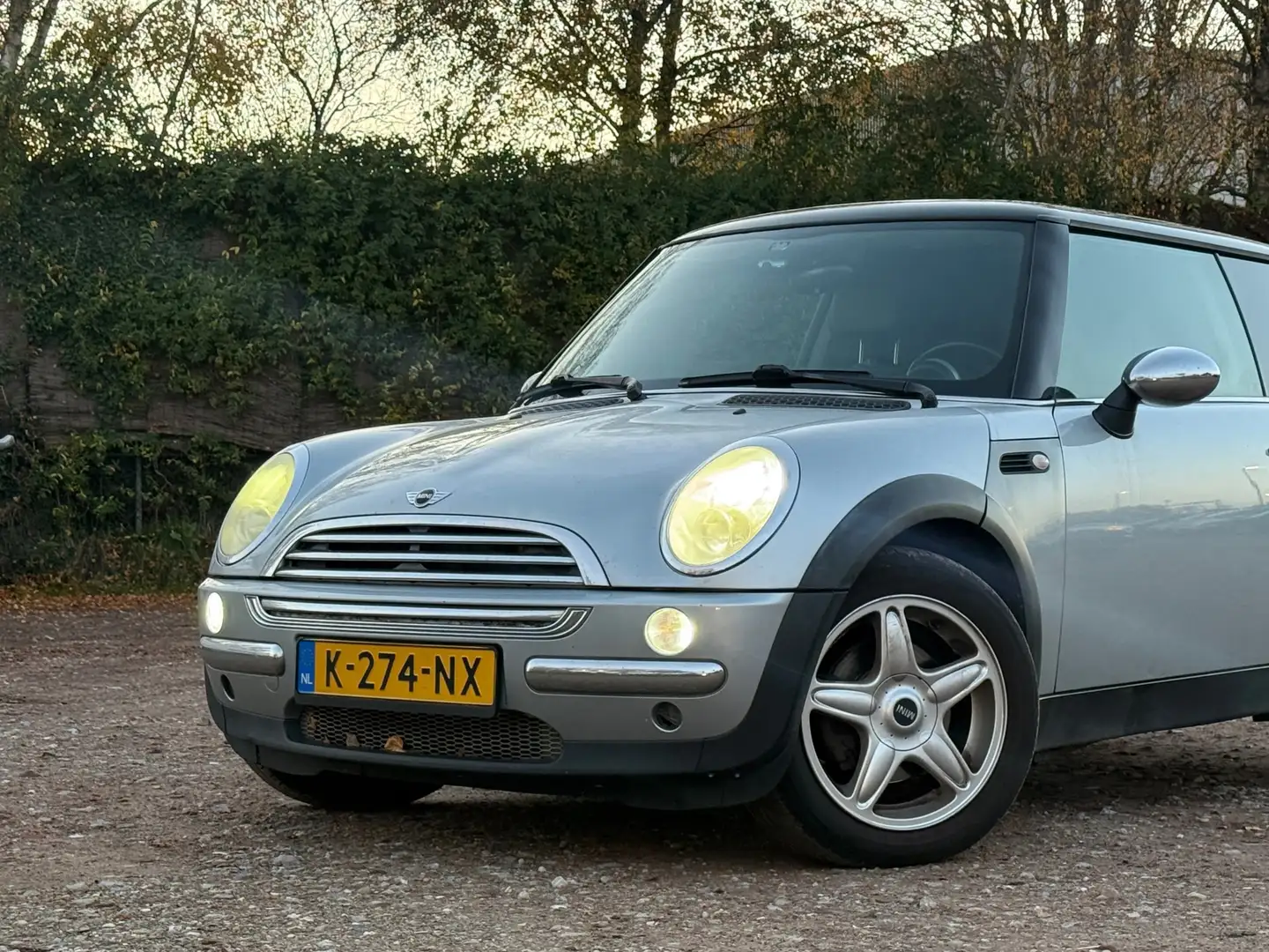 MINI Cooper Mini 1.6 Chili/PANO/XENON Gris - 2