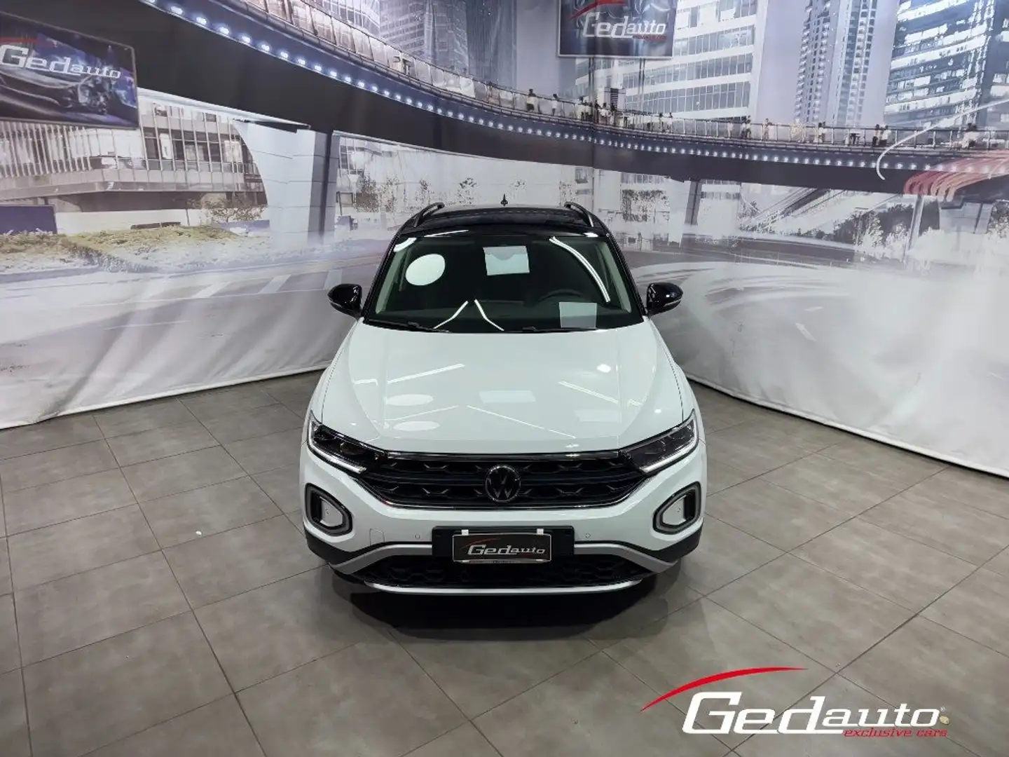 Volkswagen T-Roc 2.0 TDI SCR 150 CV DSG GOAL Sport FULL-LED NAVI Blanc - 2