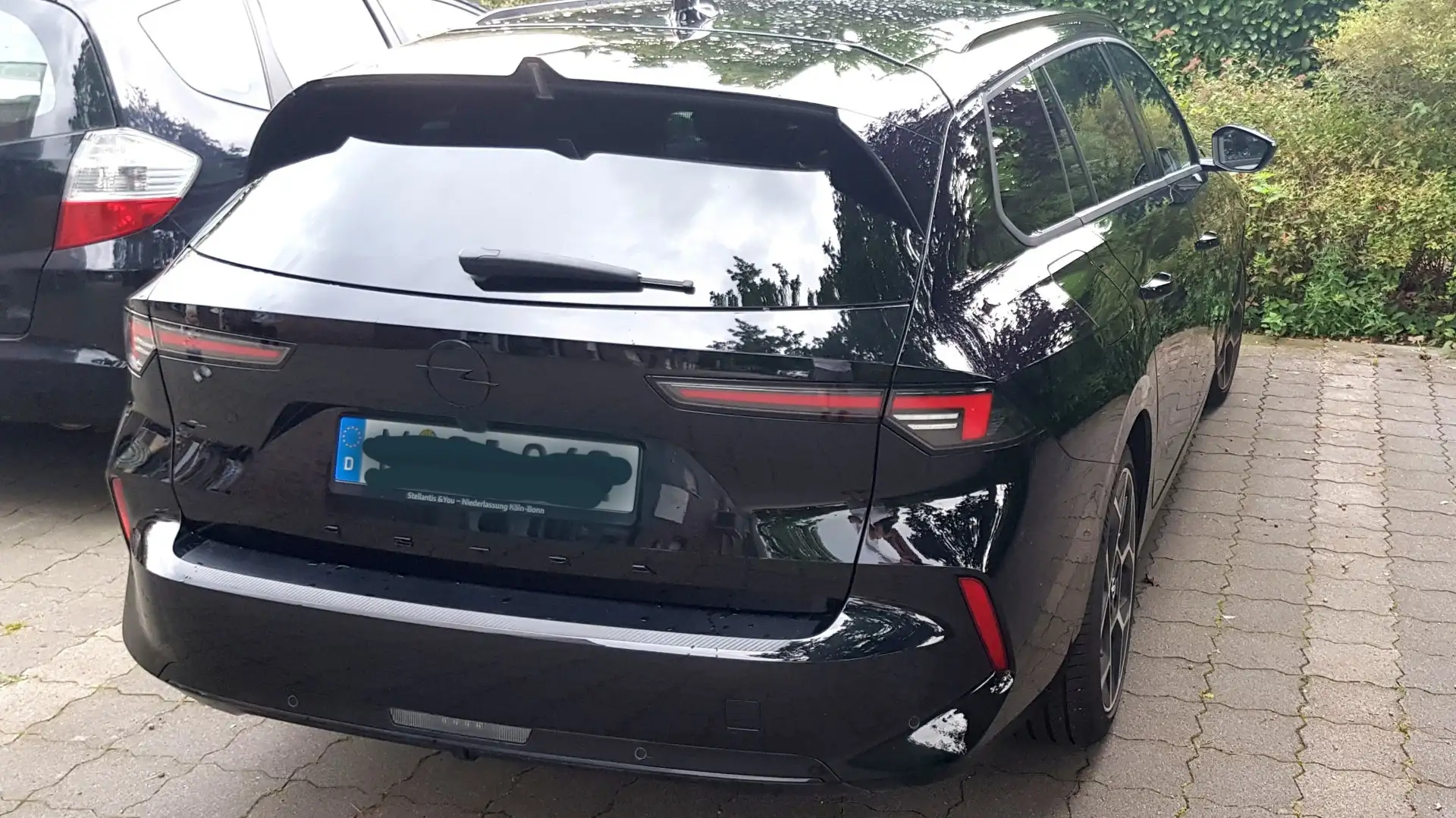 Opel Astra Astra L eDCT ST Ultimate Vollausst Hybrid Schwarz - 2