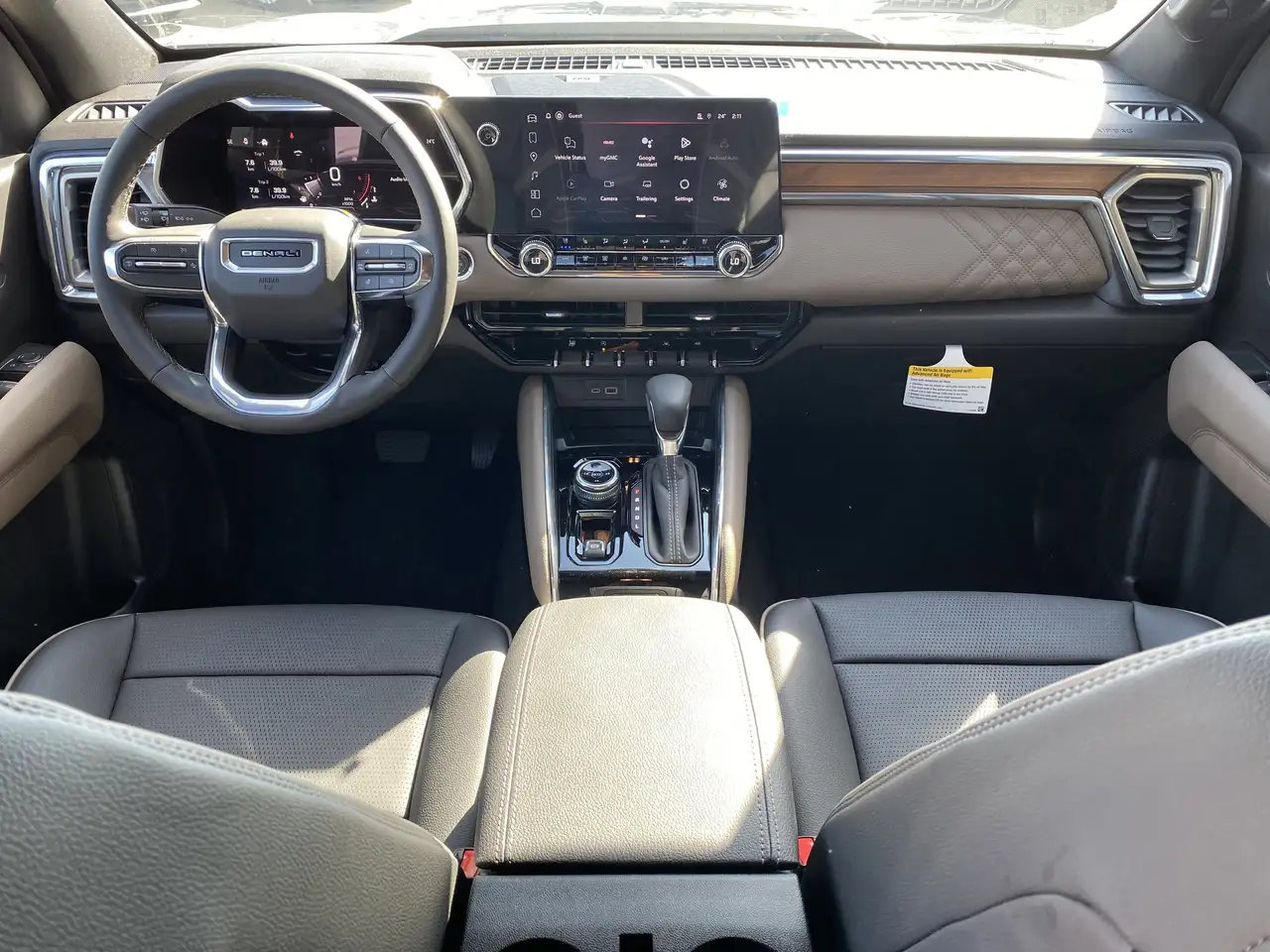 GMC Canyon снимка GMC Canyon