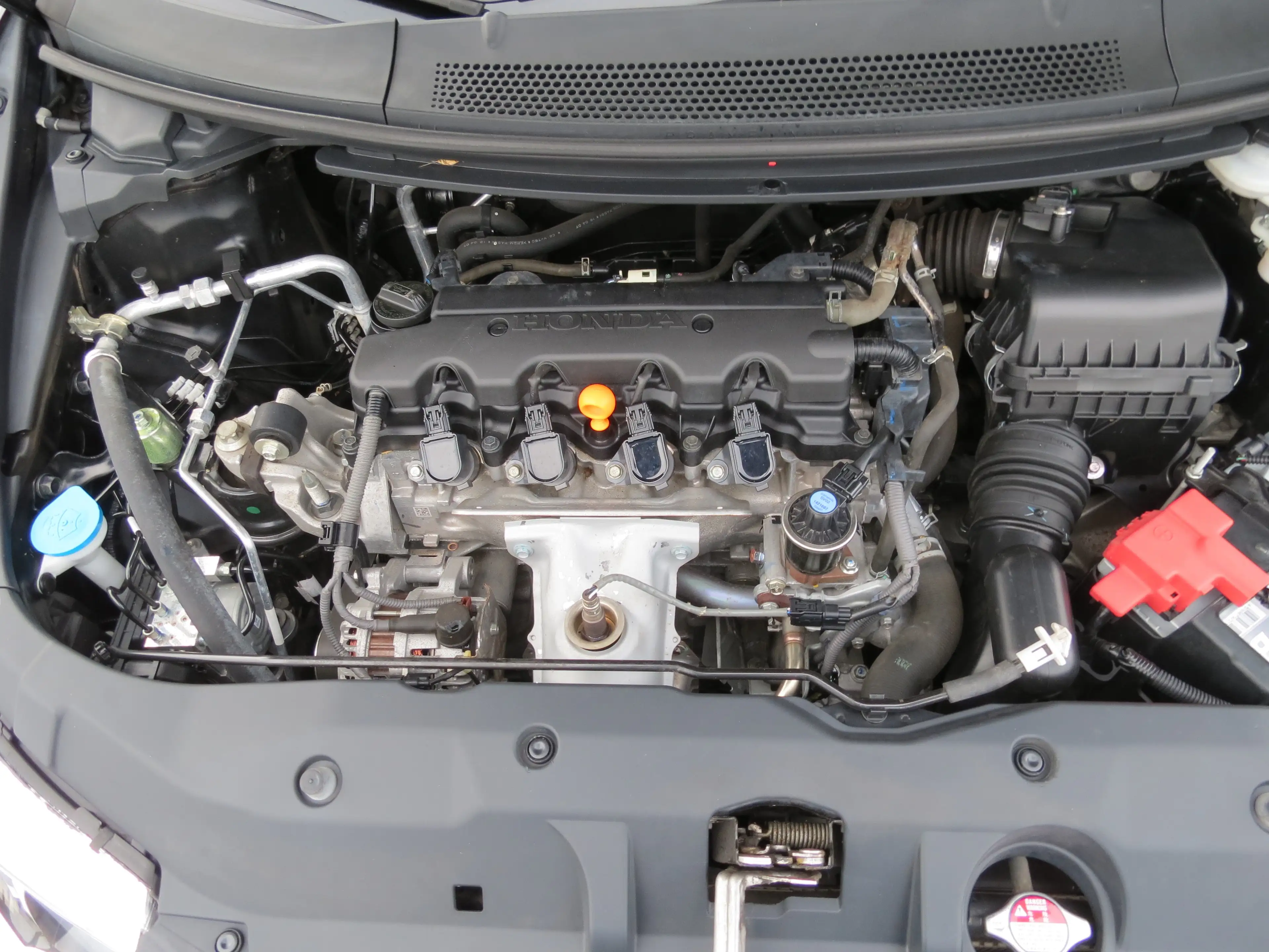 Honda Civic 1.8 Sport Erst 50Tkm!!!Allwetter!!TOP!!Navi!! — photo 12