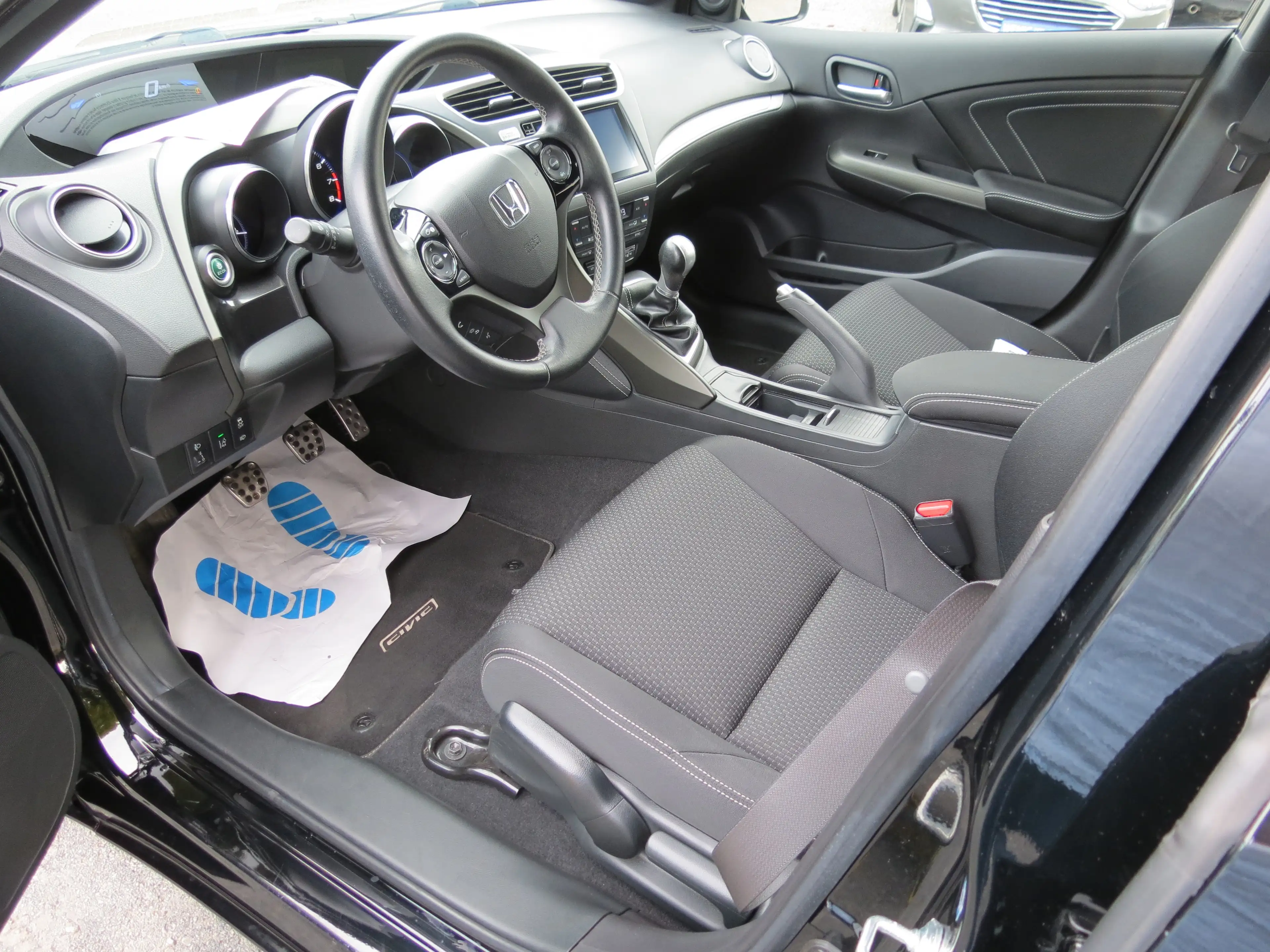 Honda Civic 1.8 Sport Erst 50Tkm!!!Allwetter!!TOP!!Navi!! — photo 14