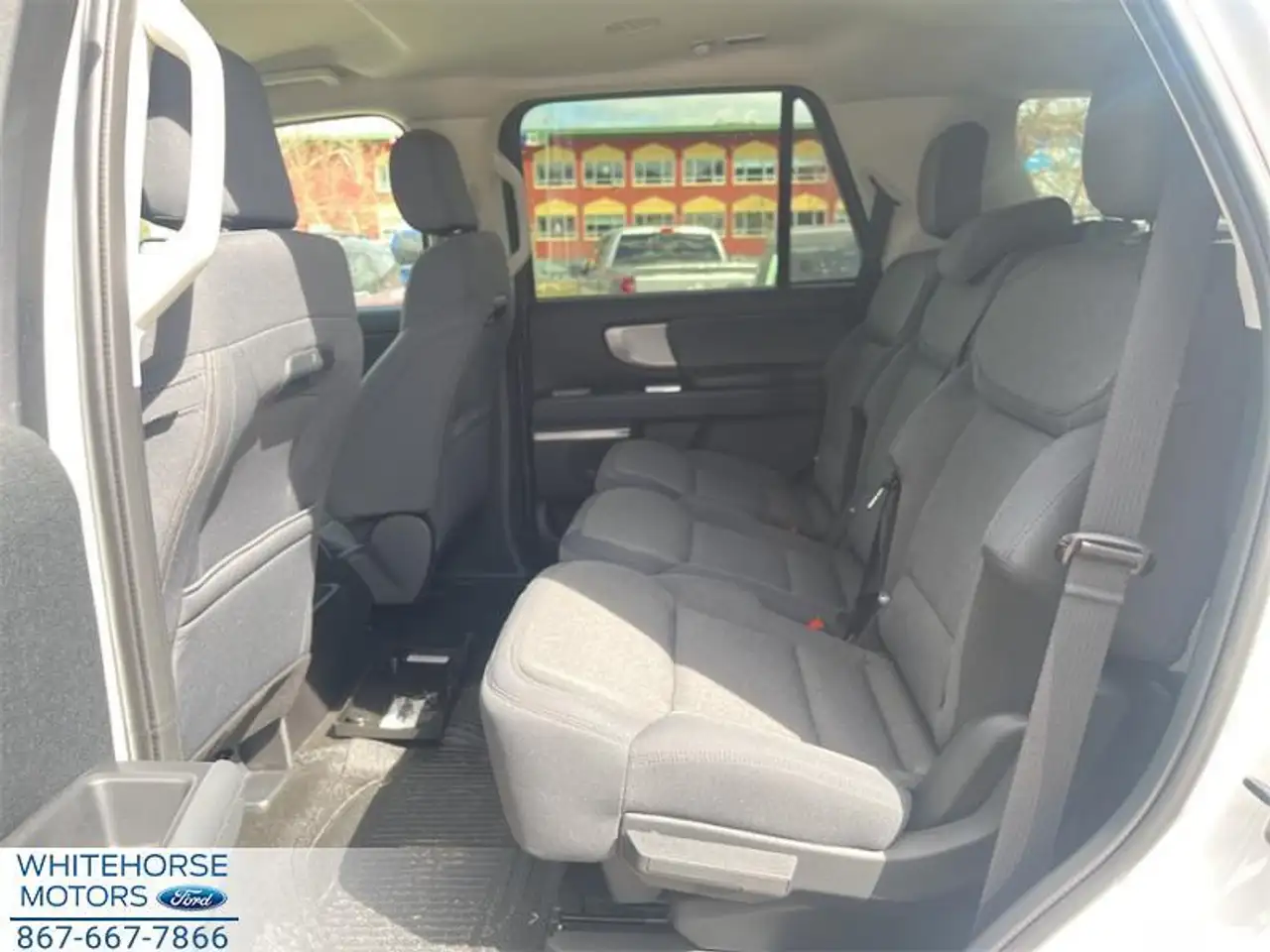 Ford Expedition снимка Ford Expedition