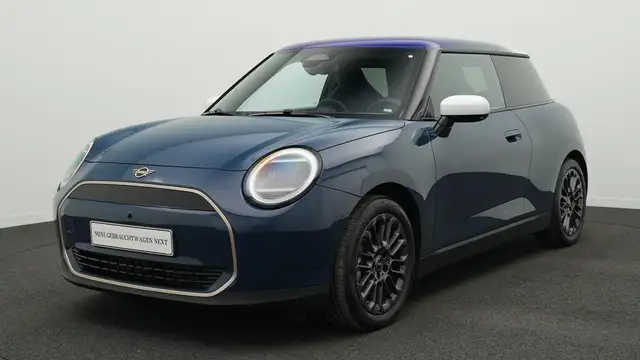 MINI Cooper E Favoured Trim