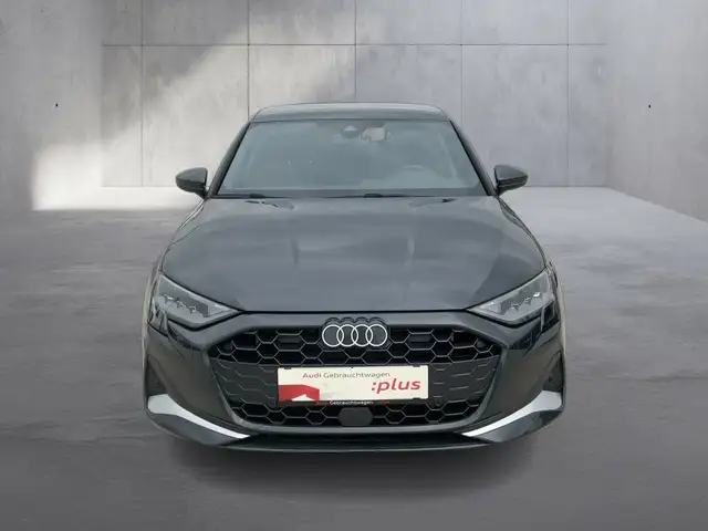 Audi A3 view 8