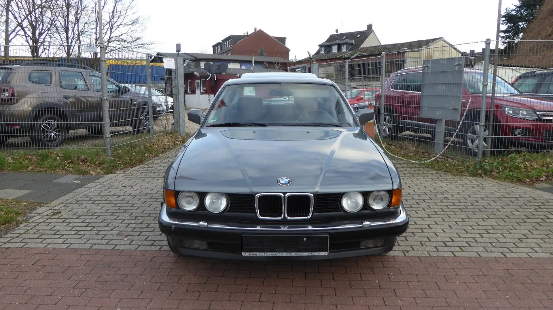 BMW 735 i/ Oldtimer/ H-Kennzeichen/ Kein Rost/ 2Hand Grau - 2
