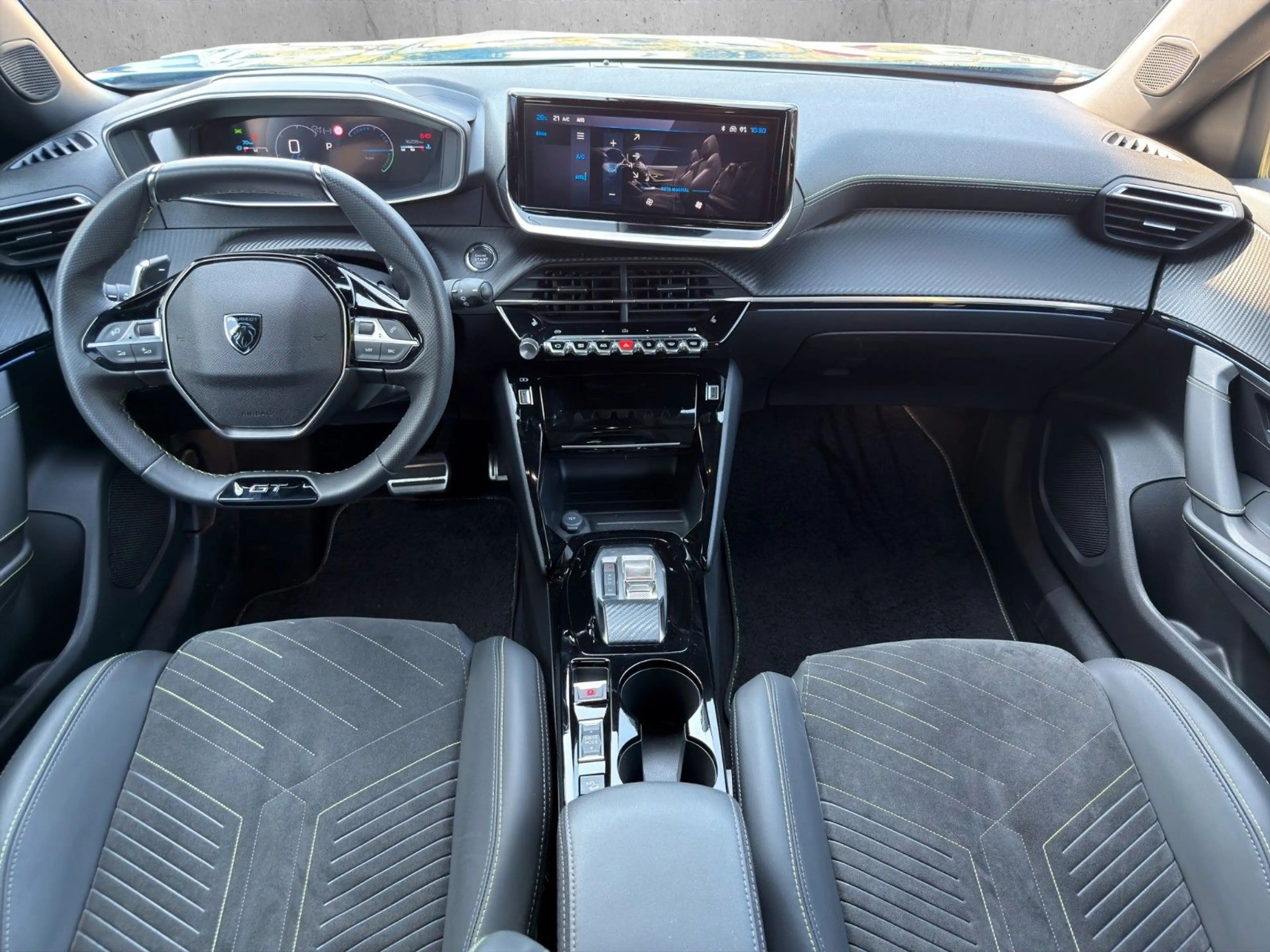 Peugeot 2008 GT Hybrid 145 *NAVI*Kamera360*SHZ — photo 9