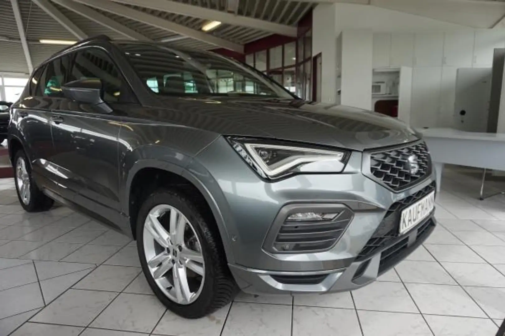 SEAT Ateca ATECA 1,5 TSI FR DSG ACC AHK DINAMICA  NAVI SHZ KA Gris - 2