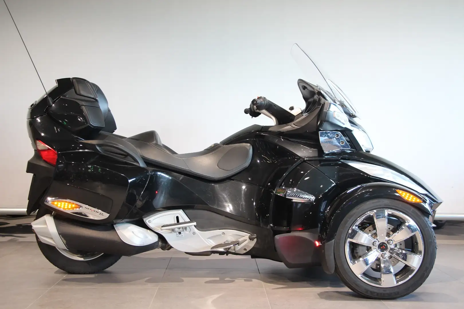 Can-Am Spyder RT RT-S SE5 Czarny - 2