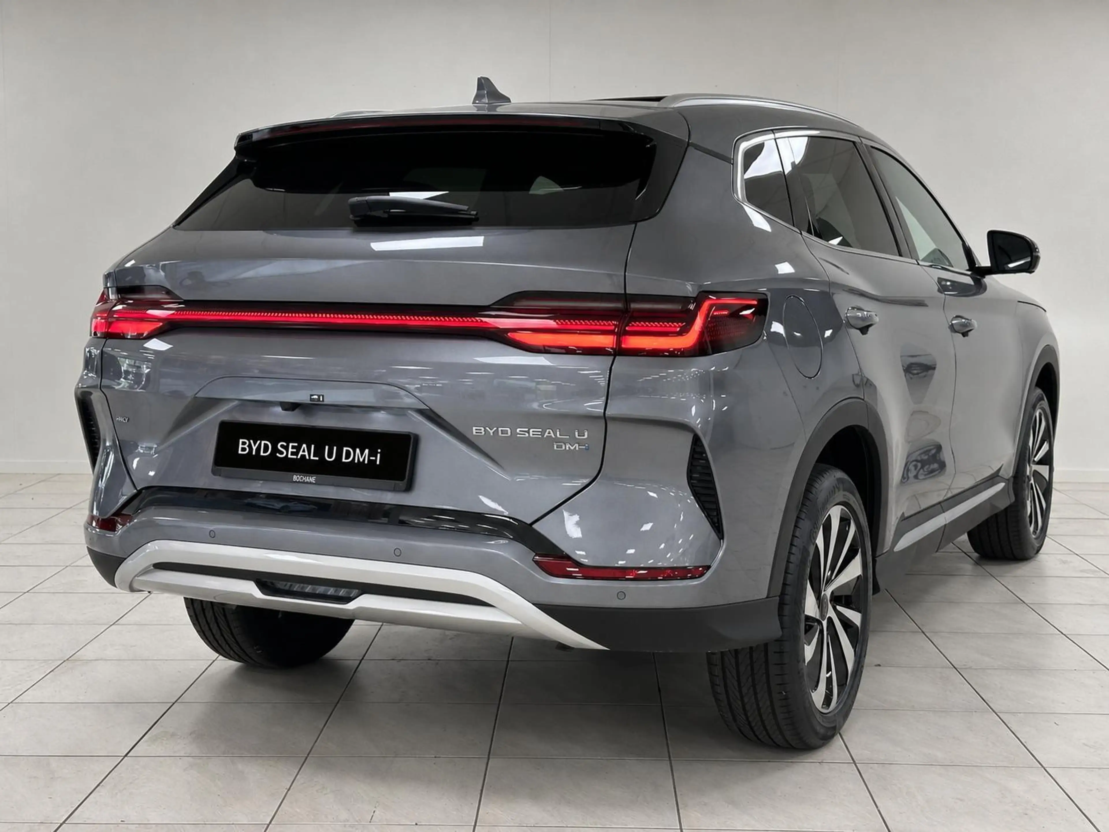 BYD Seal U 1.5 DM-i FWD Boost Geregistreerde voorraad l Panor — photo 2