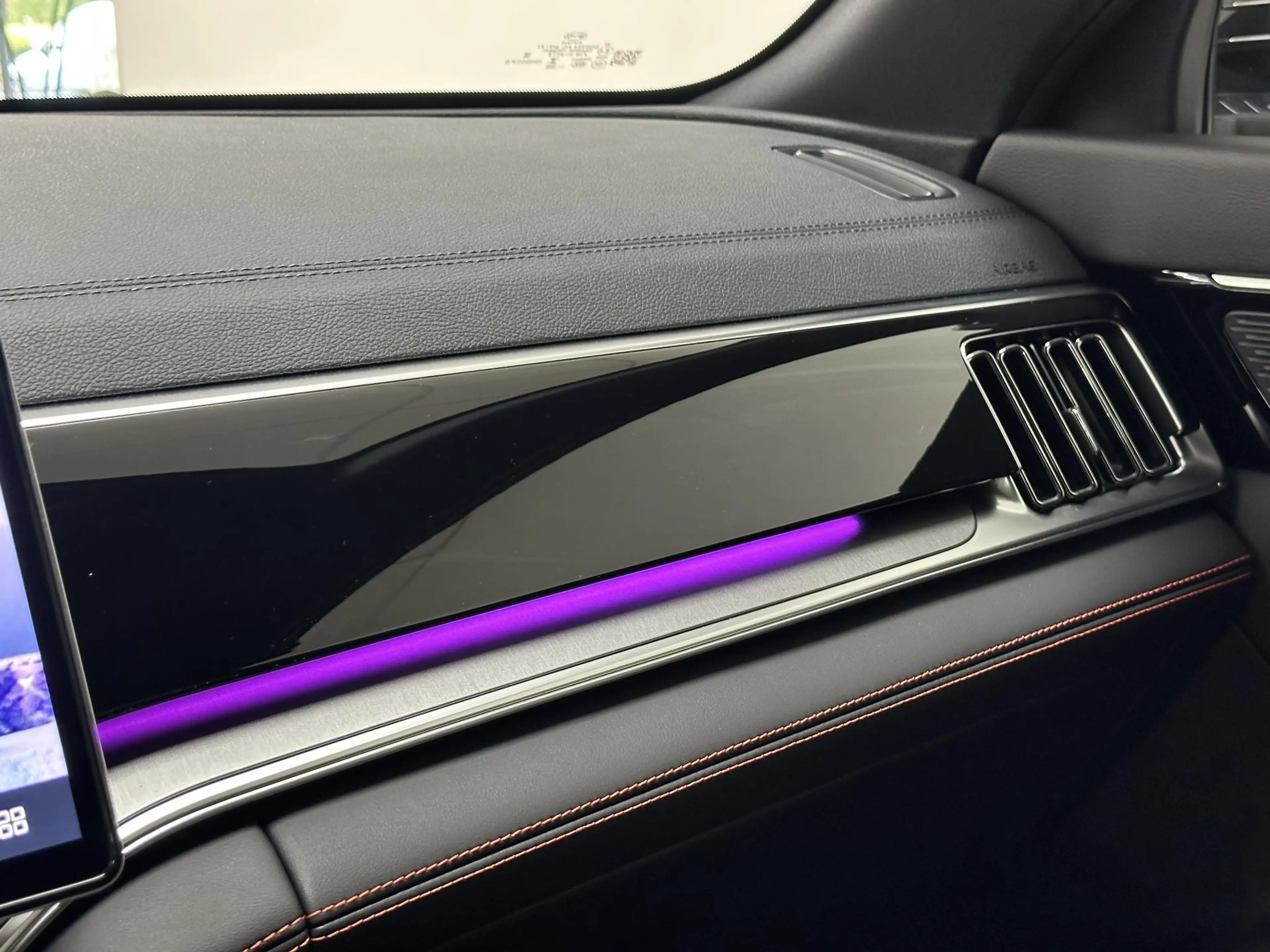 BYD Seal U 1.5 DM-i FWD Boost Geregistreerde voorraad l Panor — photo 28