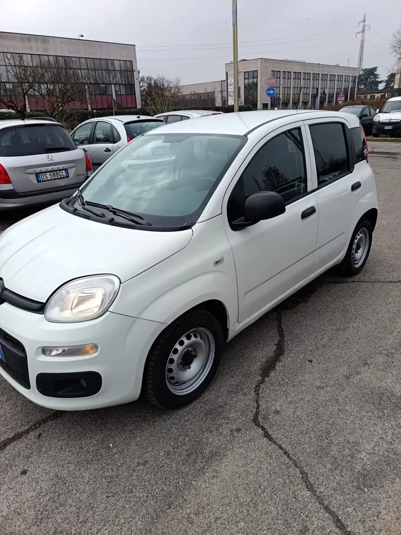 Fiat Panda Panda 1.0 GSE S&S Hybrid Pop Van 2 posti Weiß - 2