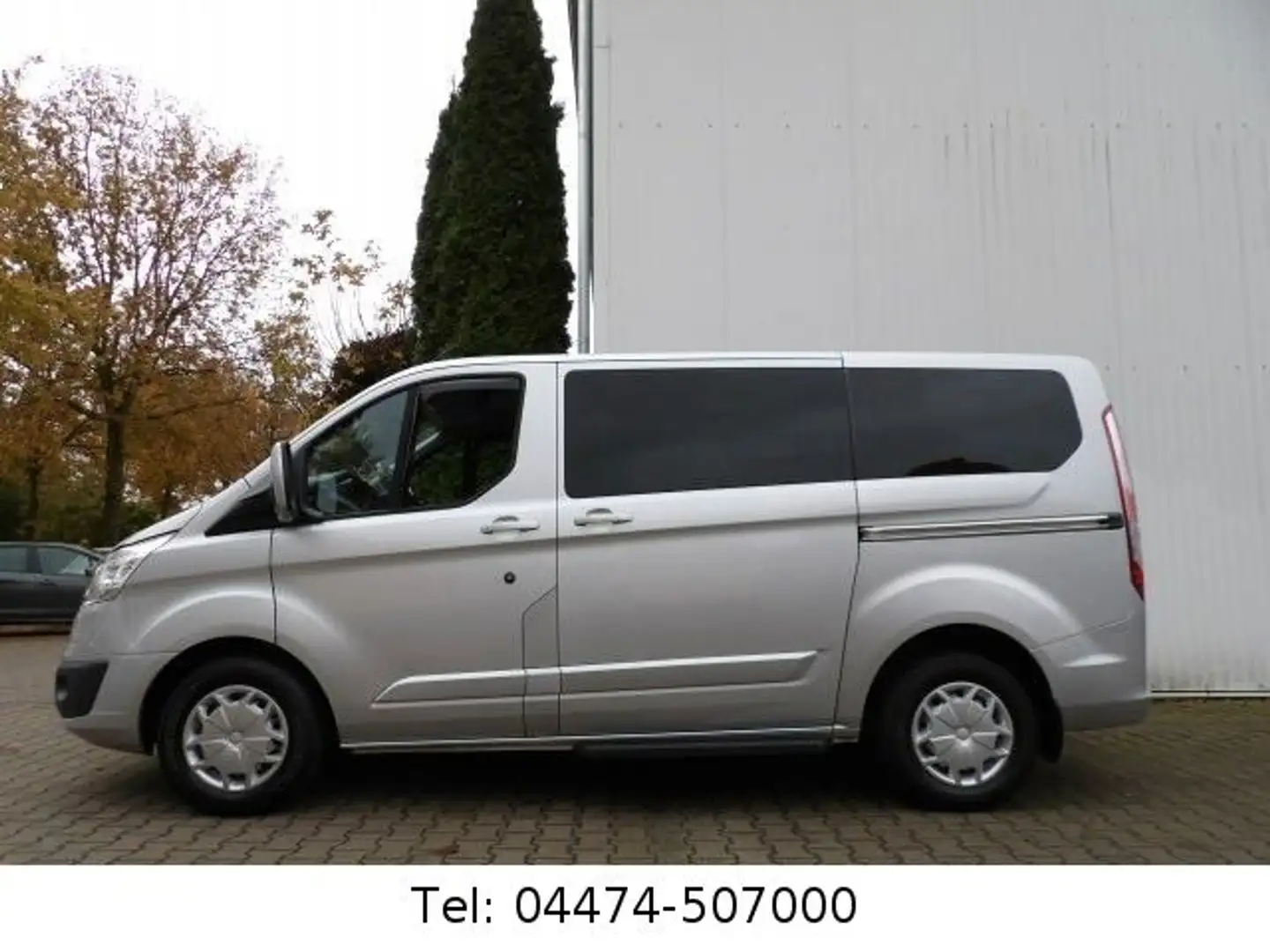 Ford Tourneo Custom Tourneo Transit Custom 9-Sitzer DAB Navi AHK Silber - 2