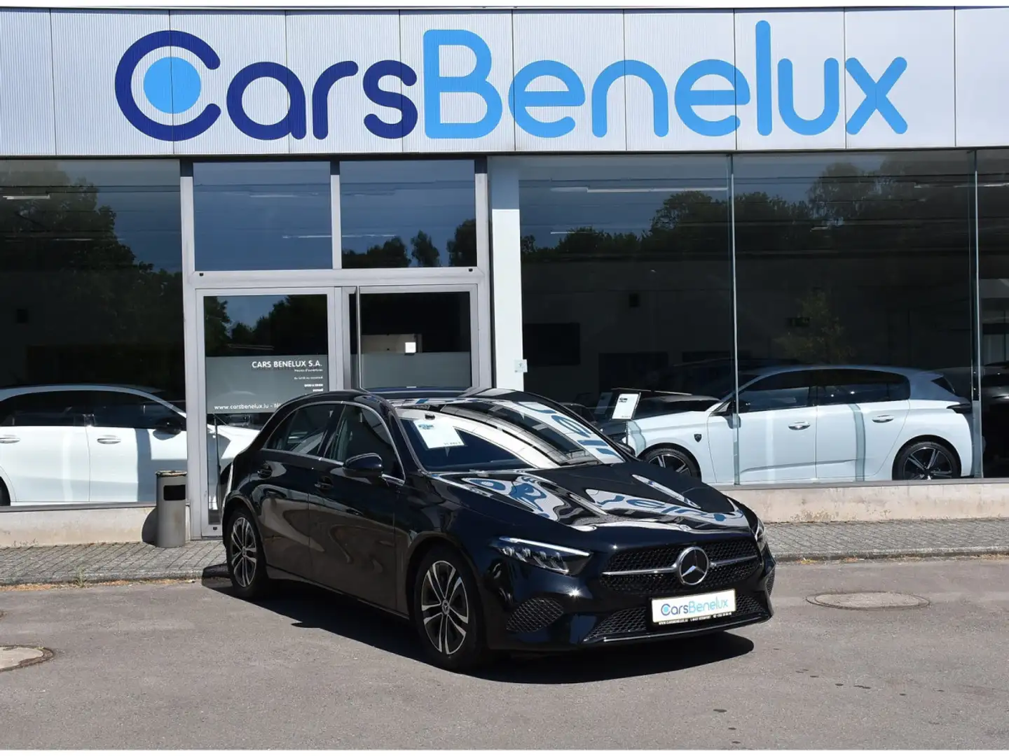 Mercedes-Benz A 180 CDI Progressive 8G-DCT CUIR GPS LANE CAM 1° MAIN Noir - 1