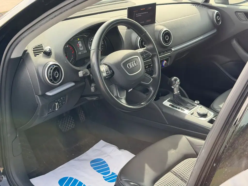 Audi A3 Limousine Ambiente | ACC | Pre Sense | 1 Hand Bild 10