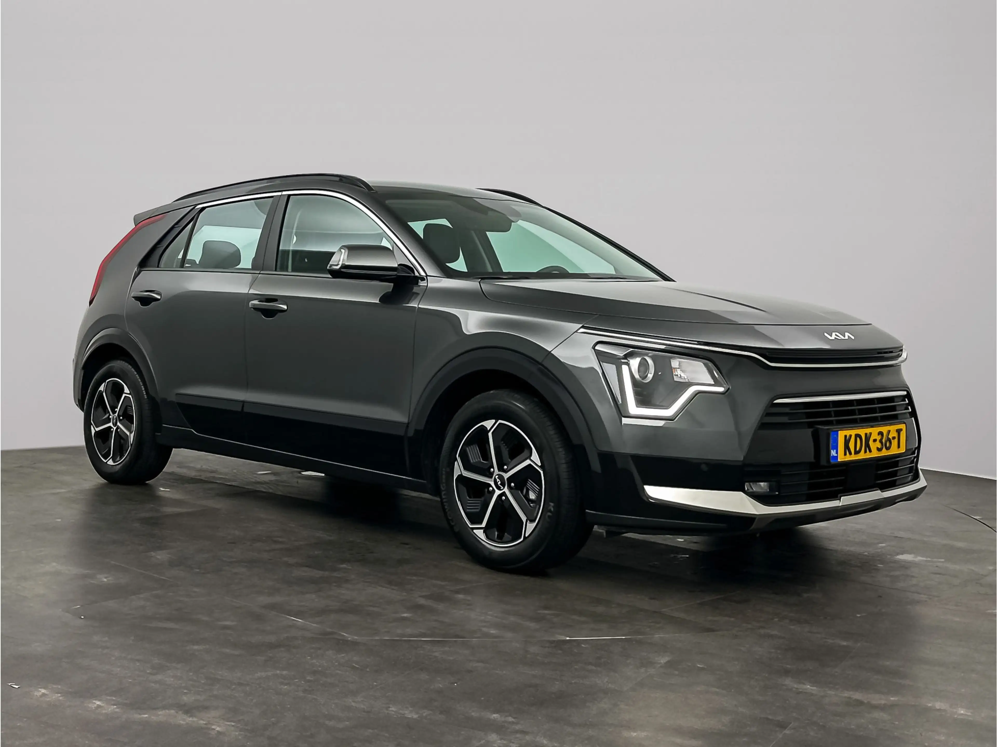 Kia Niro 1.6 GDi Hybrid DynamicLine | licht metalen wielen — photo 2