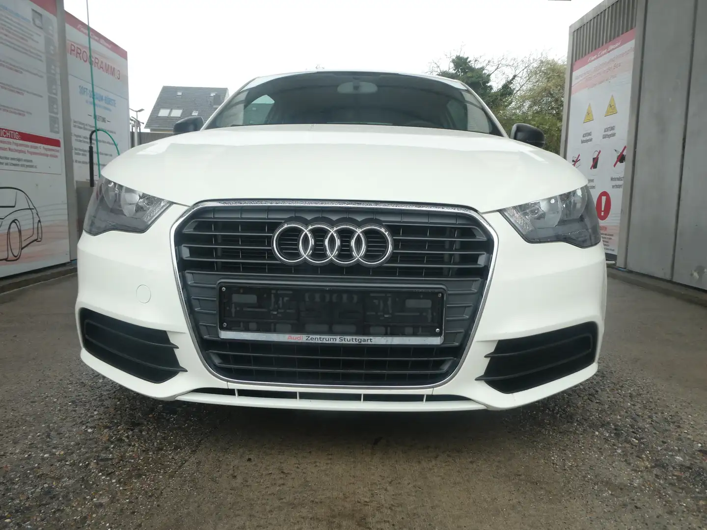 Audi A1 attraction*TÜV 03/2027*Garantie*8-fach*1.Hand* Blanco - 2