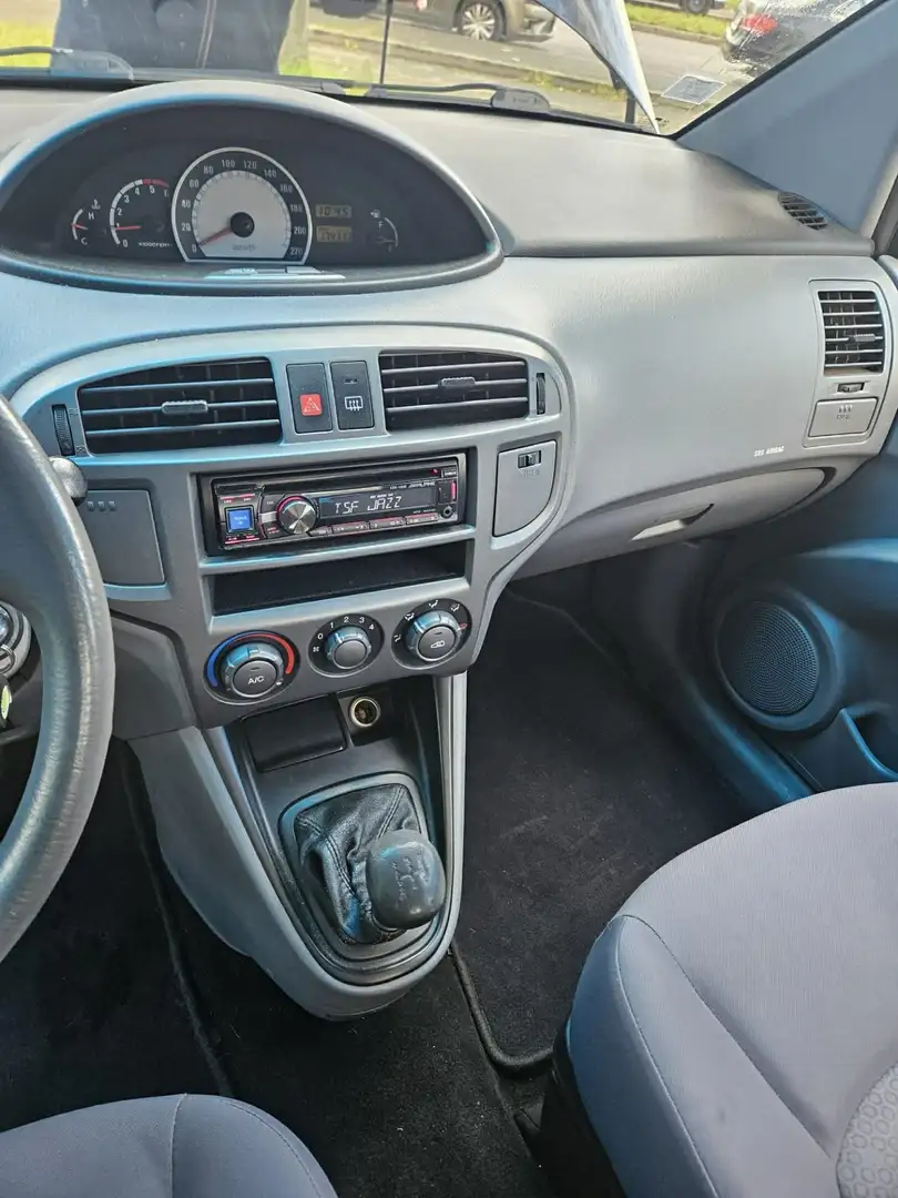 Hyundai Matrix 1.5 CRDi GLS - 1