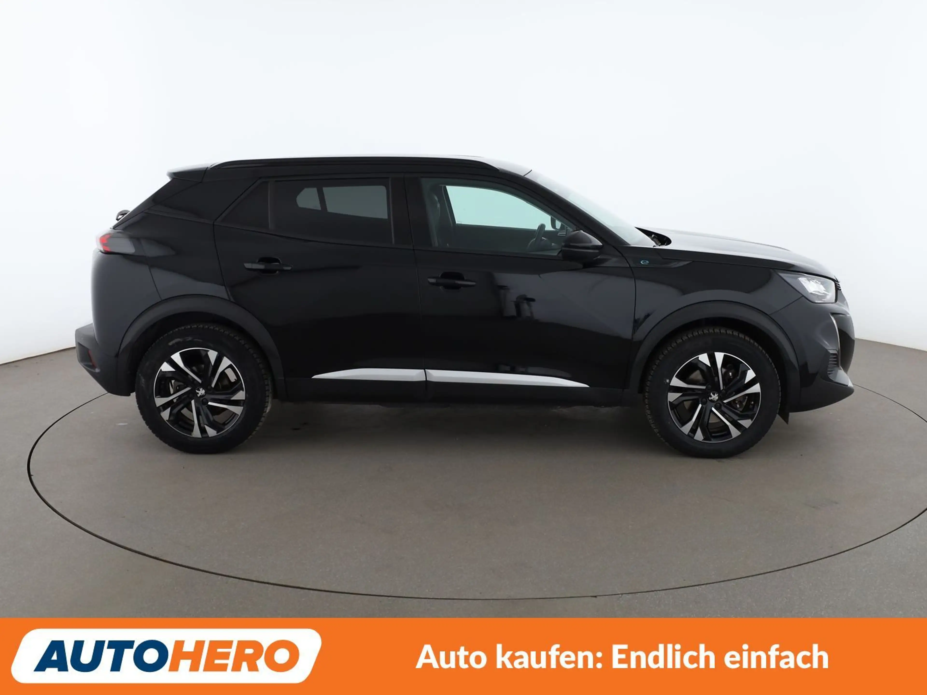 Peugeot e-2008 electric drive 100 kW Allure Pack *VC*TEMPO*CAM* — photo 7