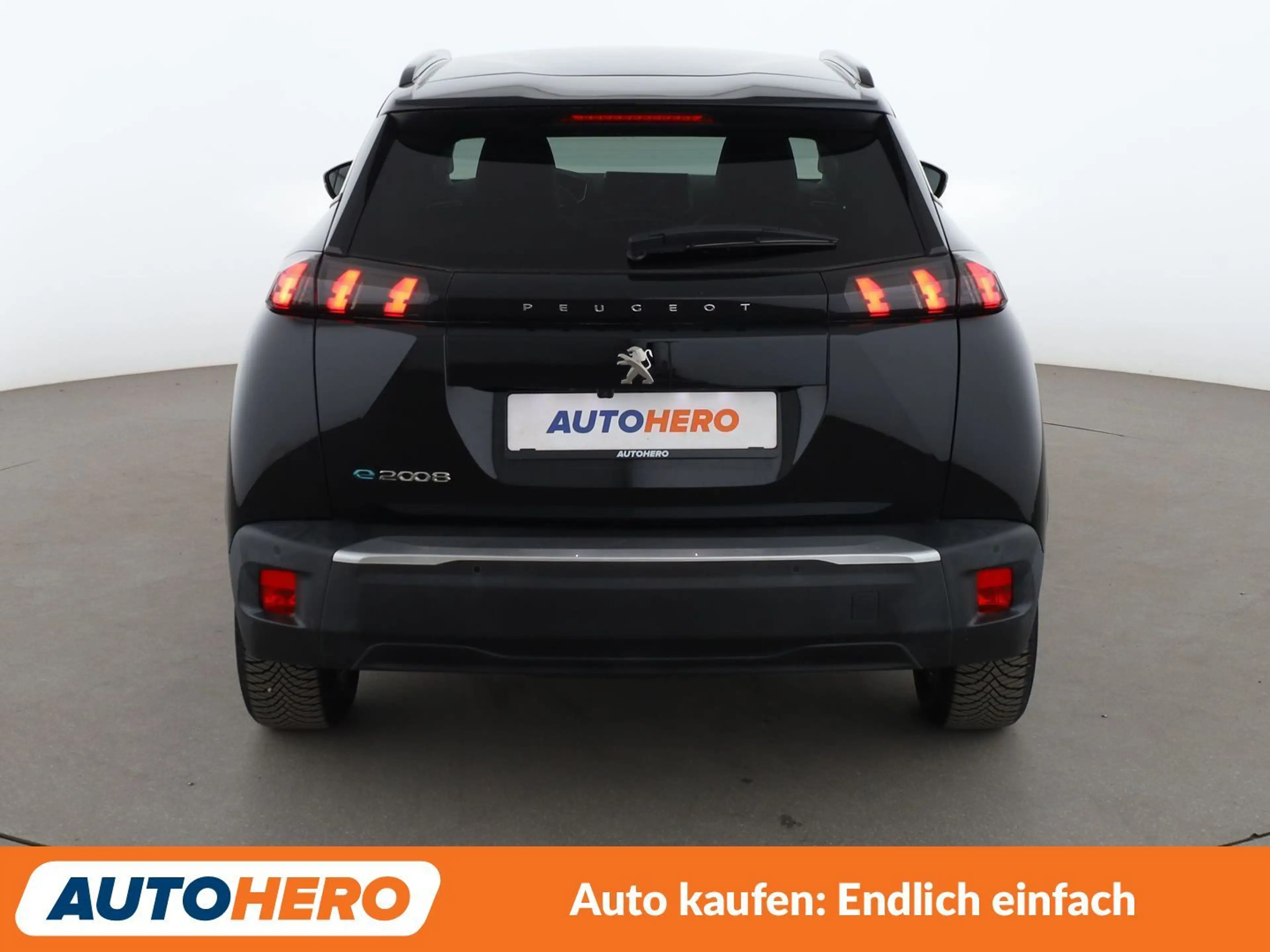 Peugeot e-2008 electric drive 100 kW Allure Pack *VC*TEMPO*CAM* — photo 5