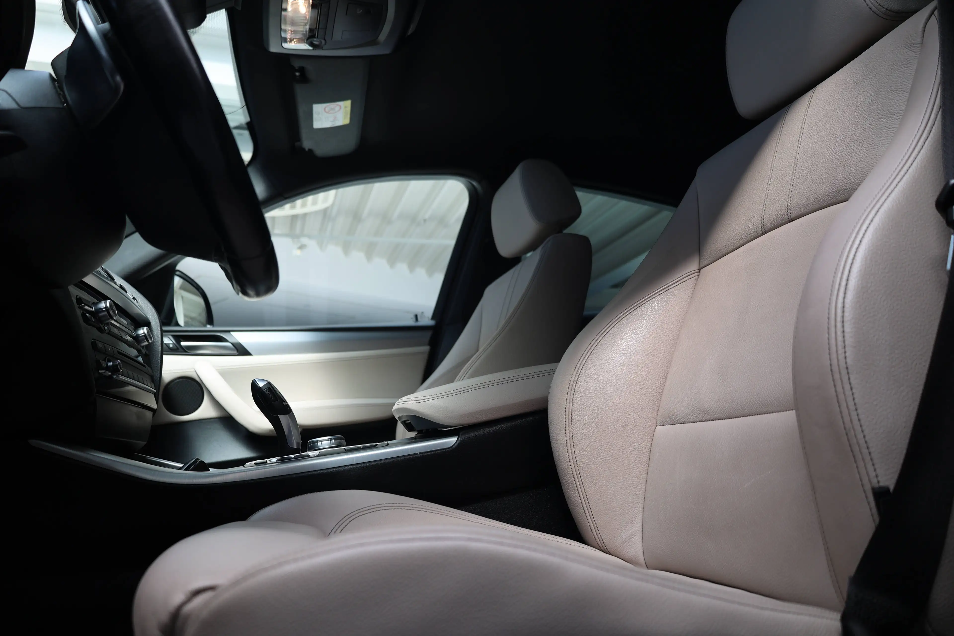 BMW X4 xDrive 20 d — photo 9