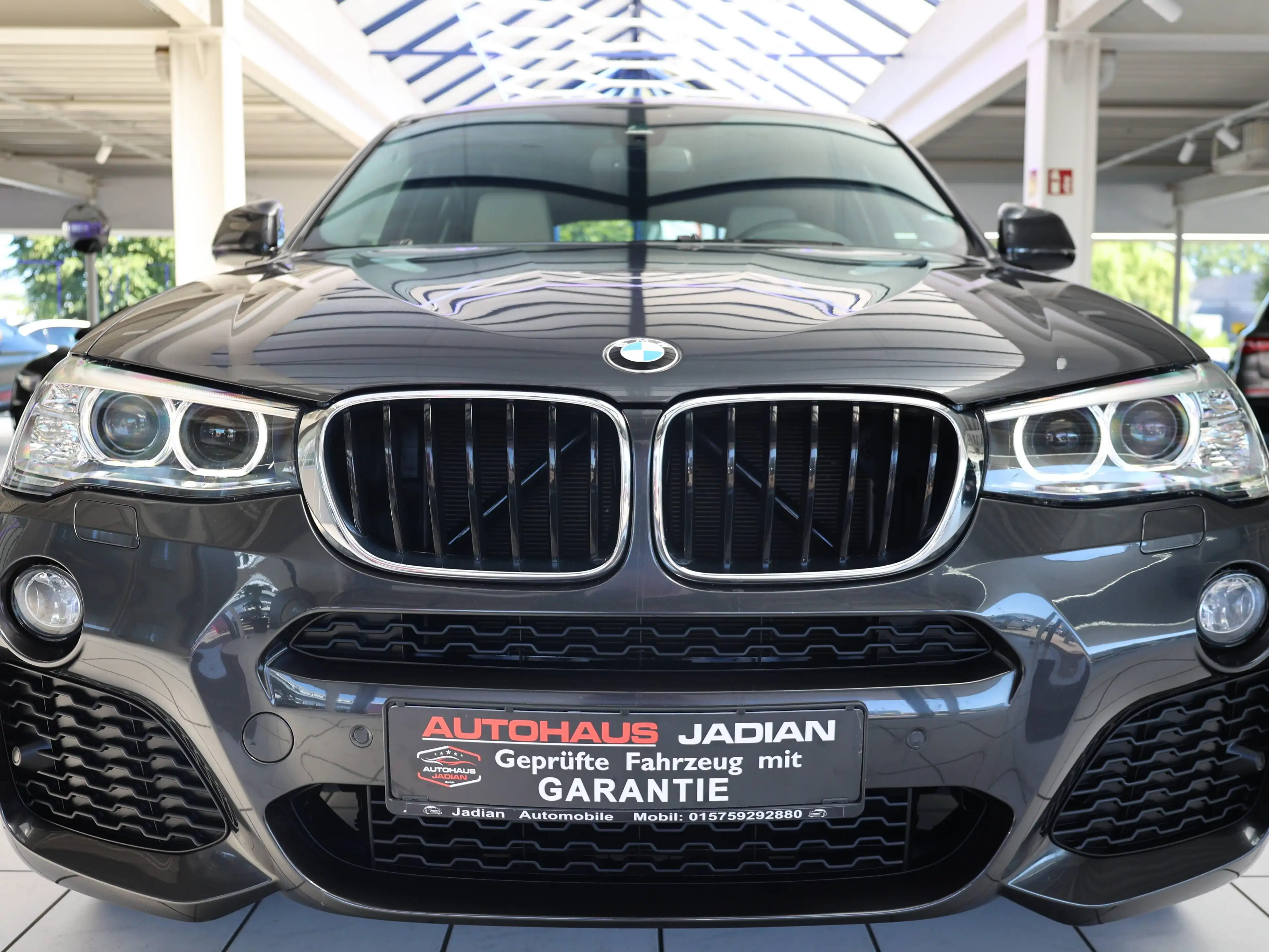 BMW X4 xDrive 20 d — photo 3