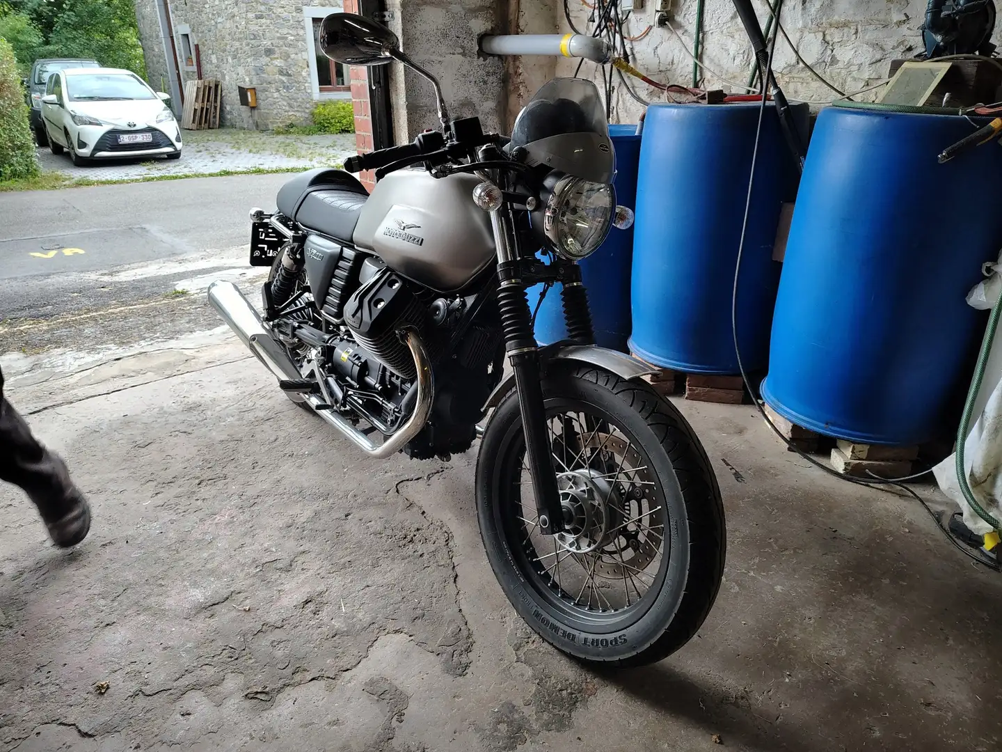 Moto Guzzi V 7 Grijs - 2