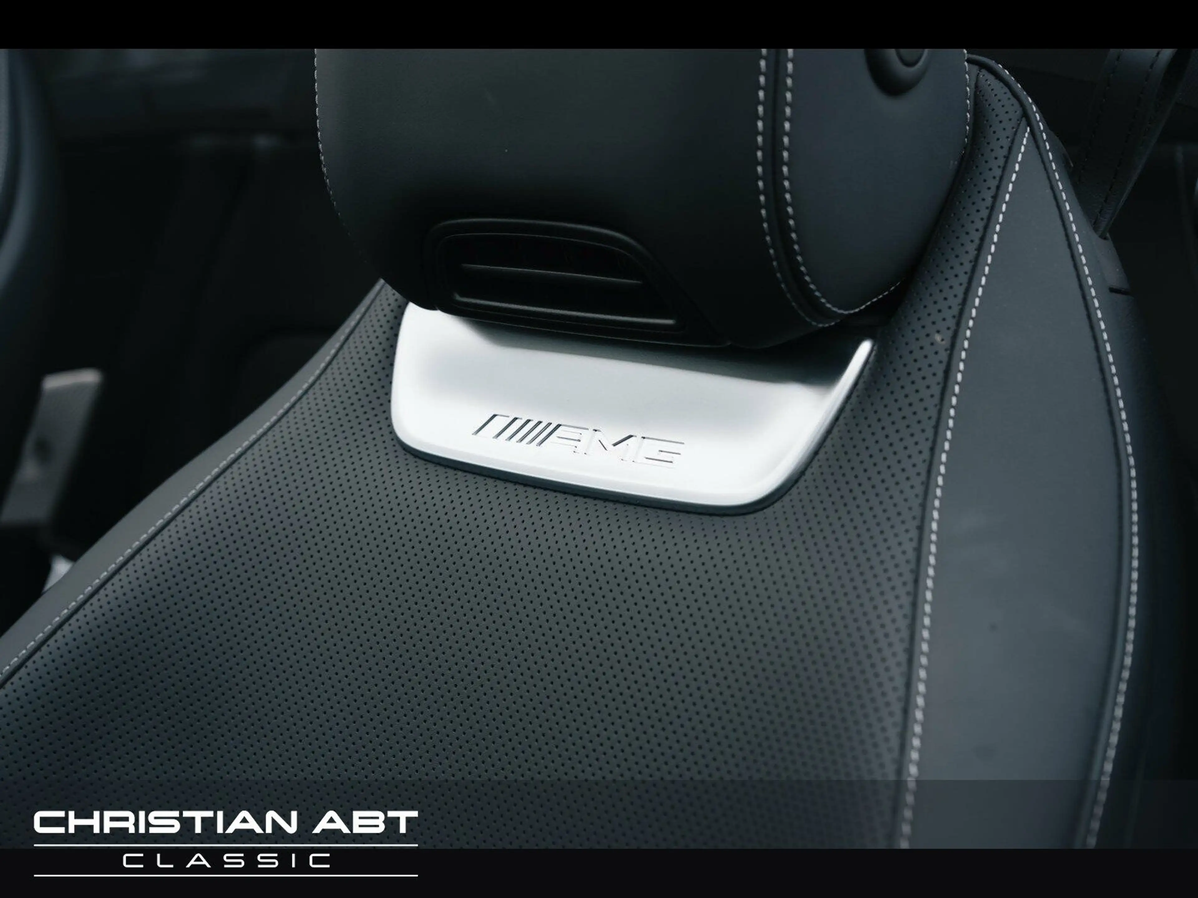 Mercedes-Benz SL 63 AMG 4Matic Burmester Navi/Nachtsichtass. — photo 10