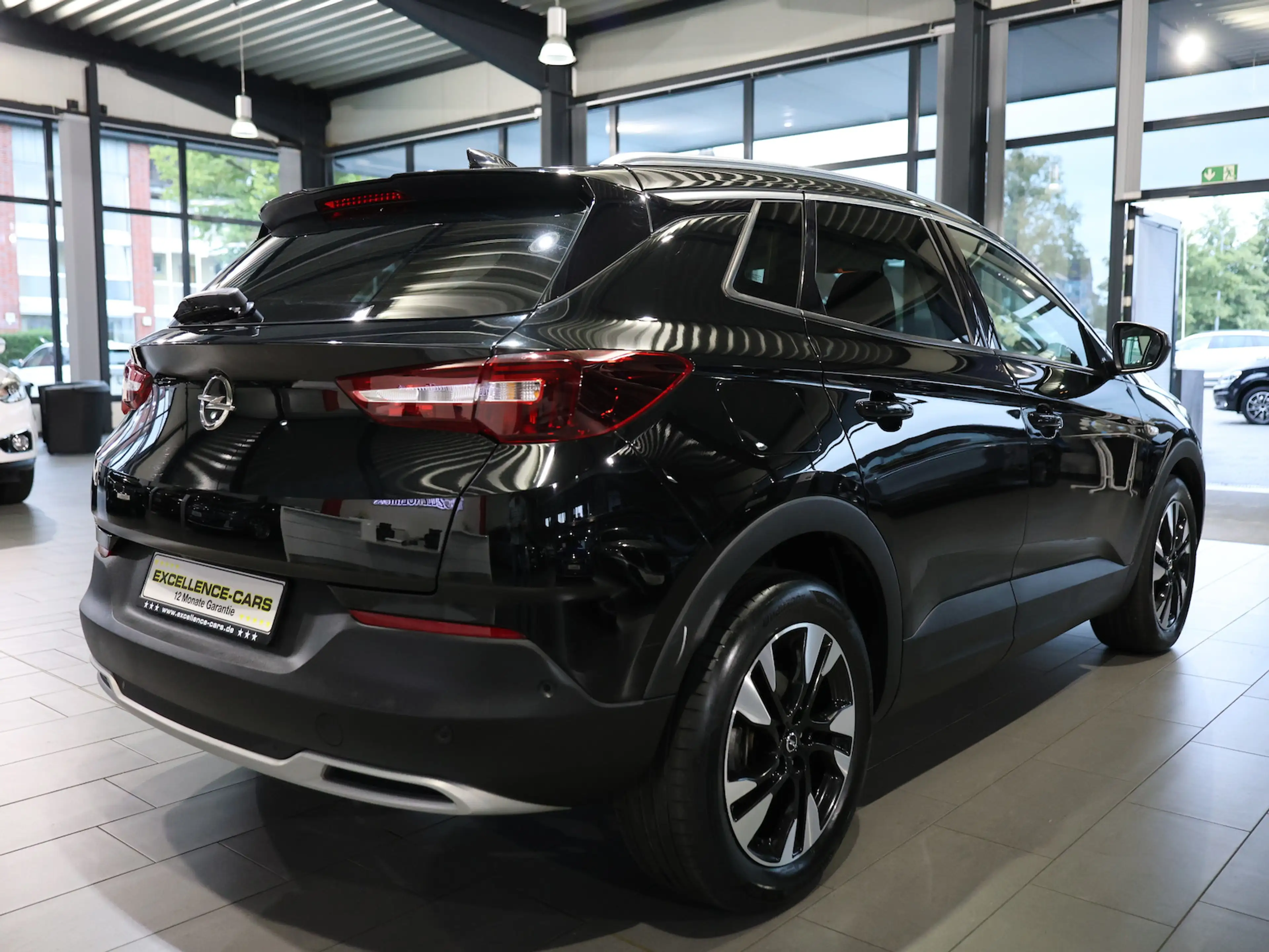 Opel Grandland 2.0 D ULTIMATE LED, LEDER+MEMORY+LUFT — photo 6