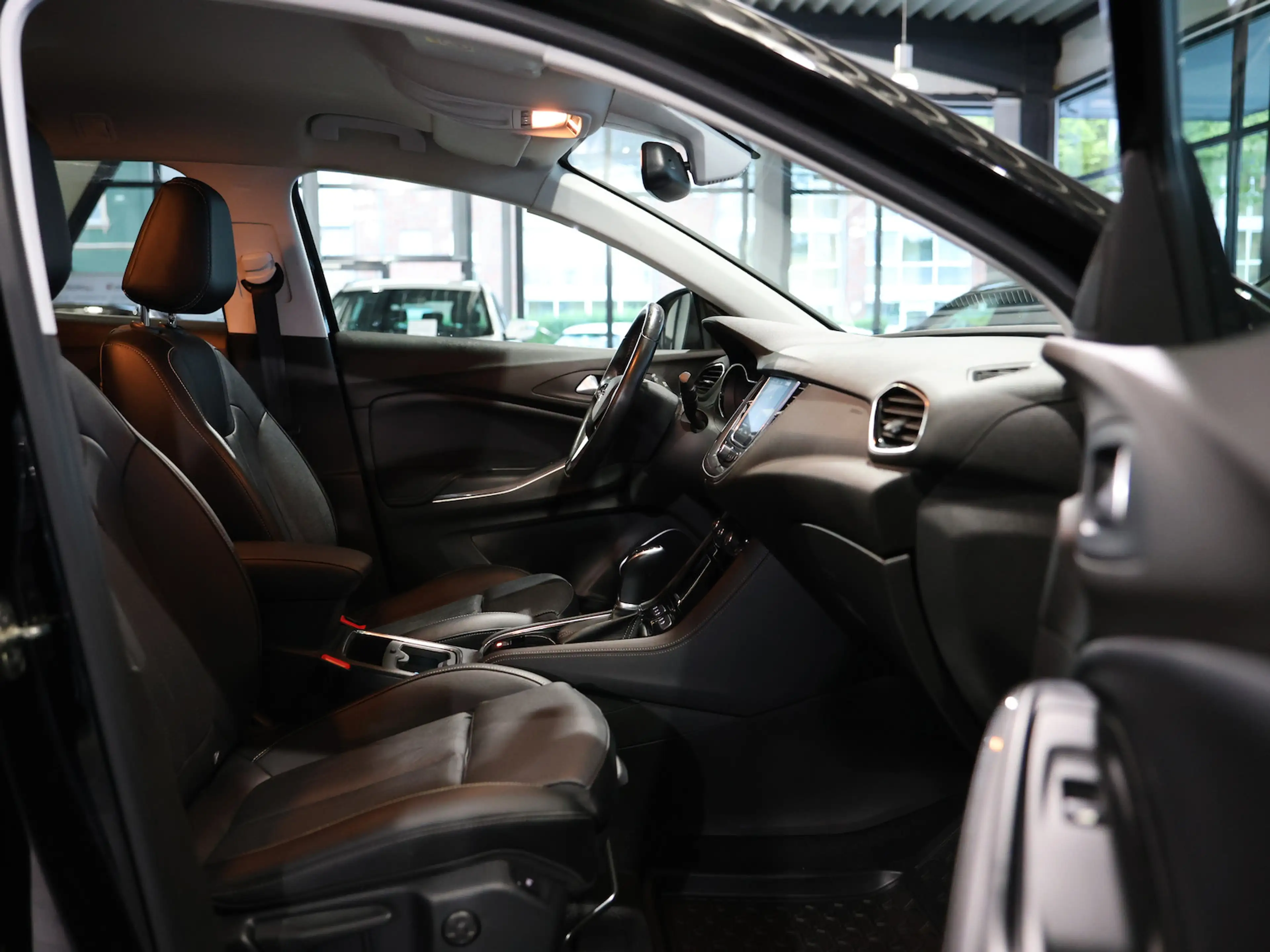 Opel Grandland 2.0 D ULTIMATE LED, LEDER+MEMORY+LUFT — photo 14