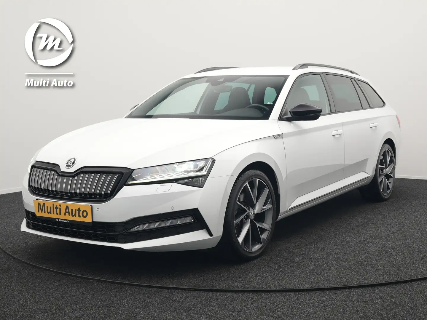 Skoda Superb Combi 1.4 TSI iV Sportline Business Plug In Hybrid Wit - 1