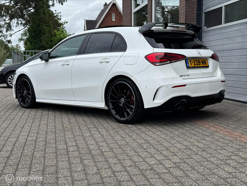 Mercedes-Benz A 250 Premium Plus — photo 3
