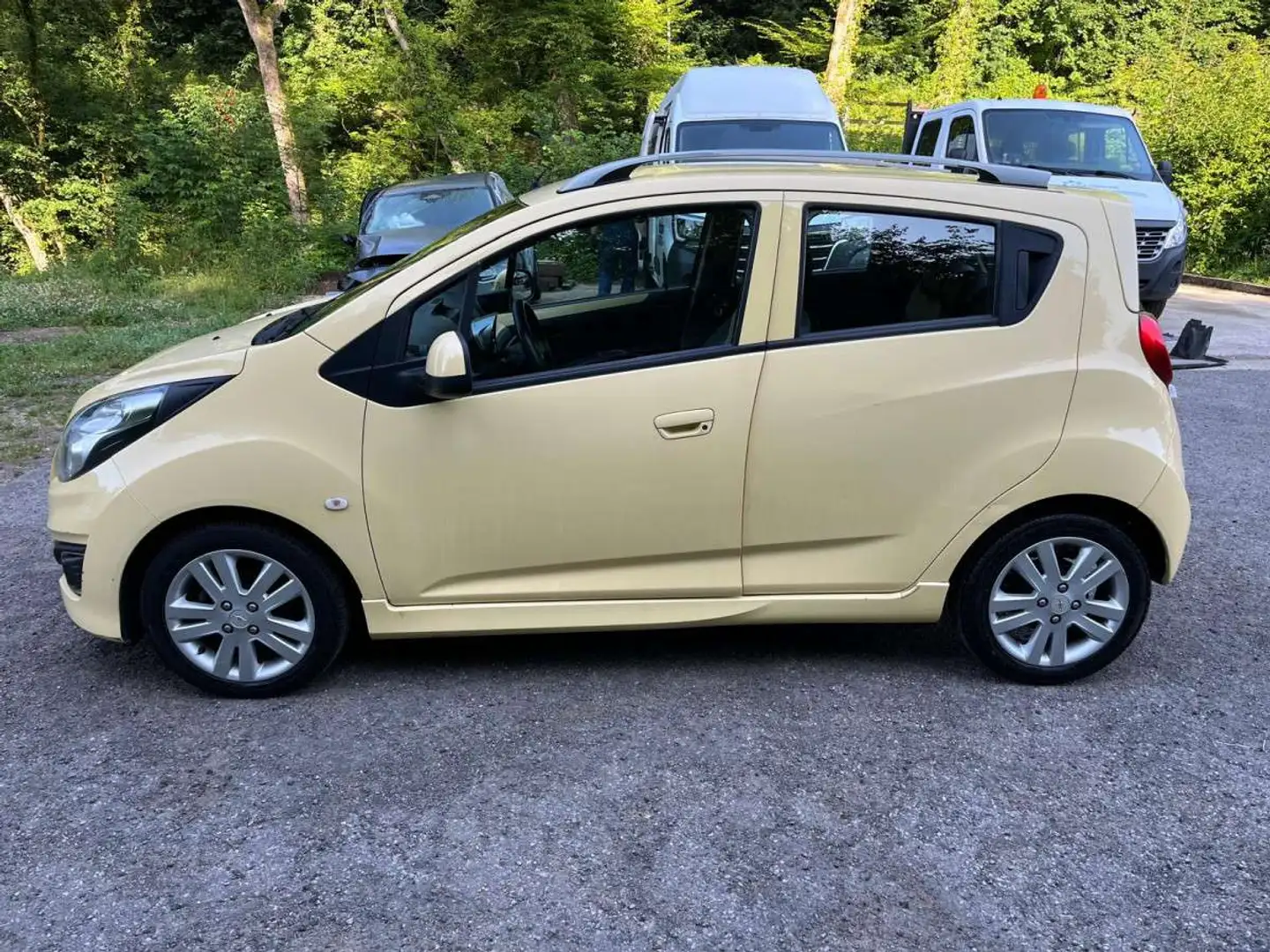 Chevrolet Spark LTZ Noir - 1