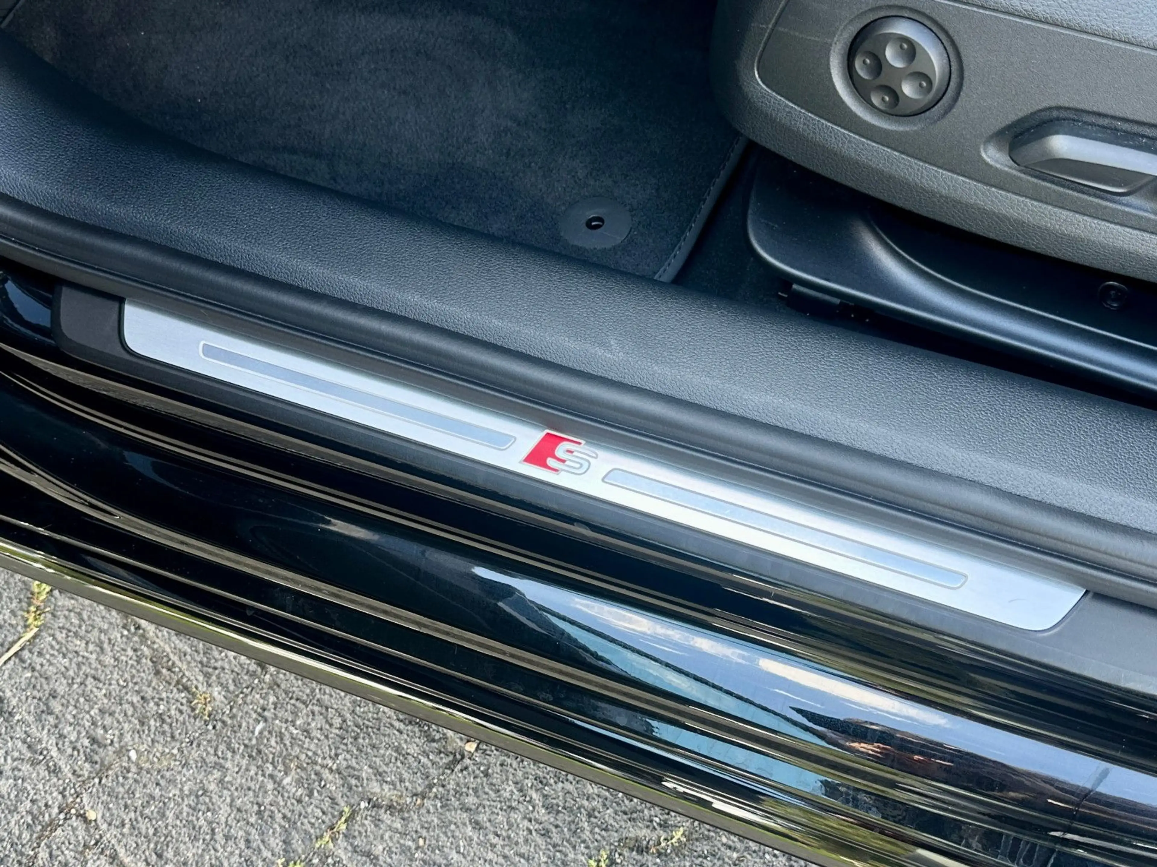 Audi A4 Avant 50TDI q S LINE Comp+ BLACK AHK 360° ACC — photo 8