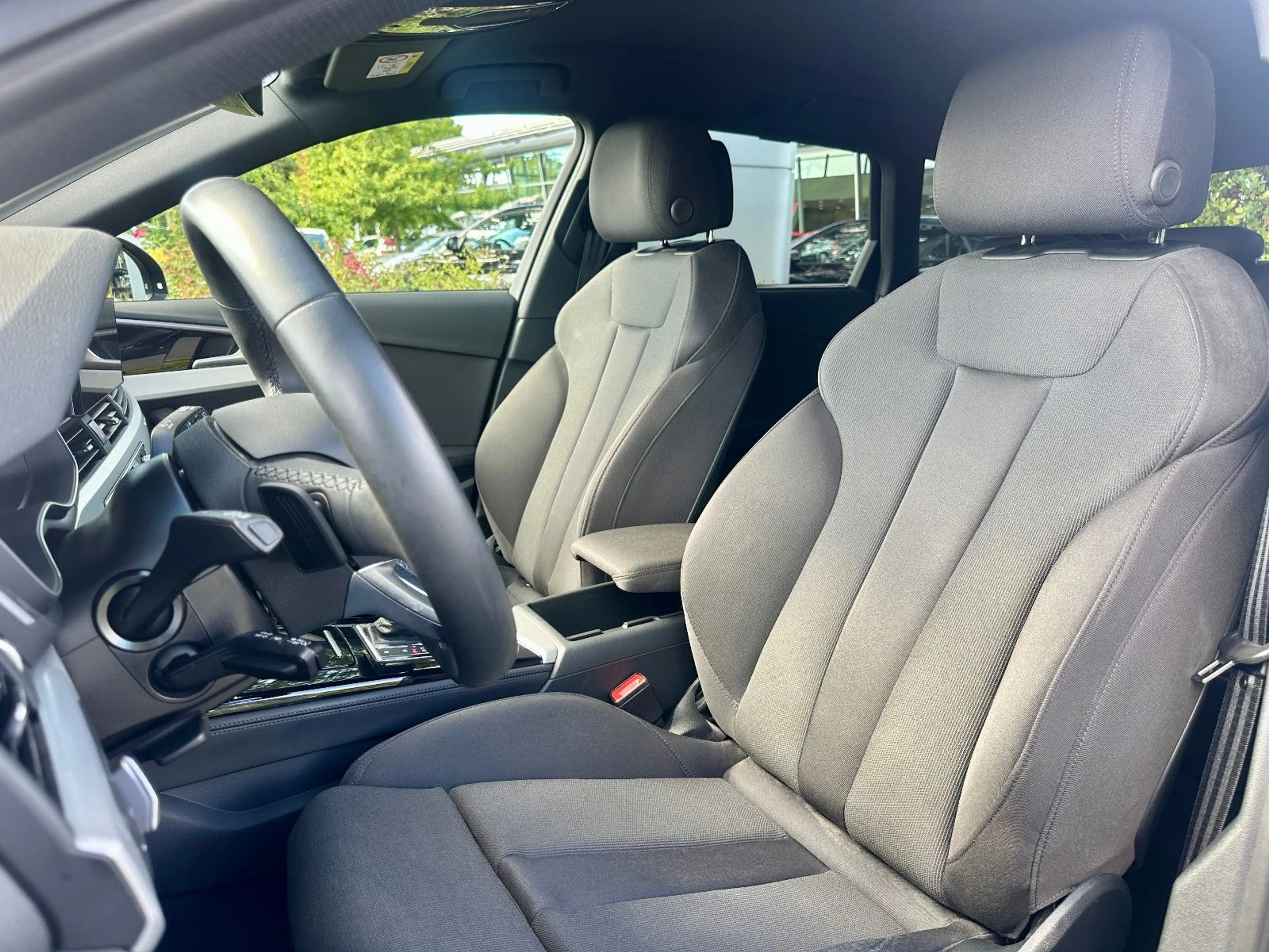 Audi A4 Avant 50TDI q S LINE Comp+ BLACK AHK 360° ACC — photo 10